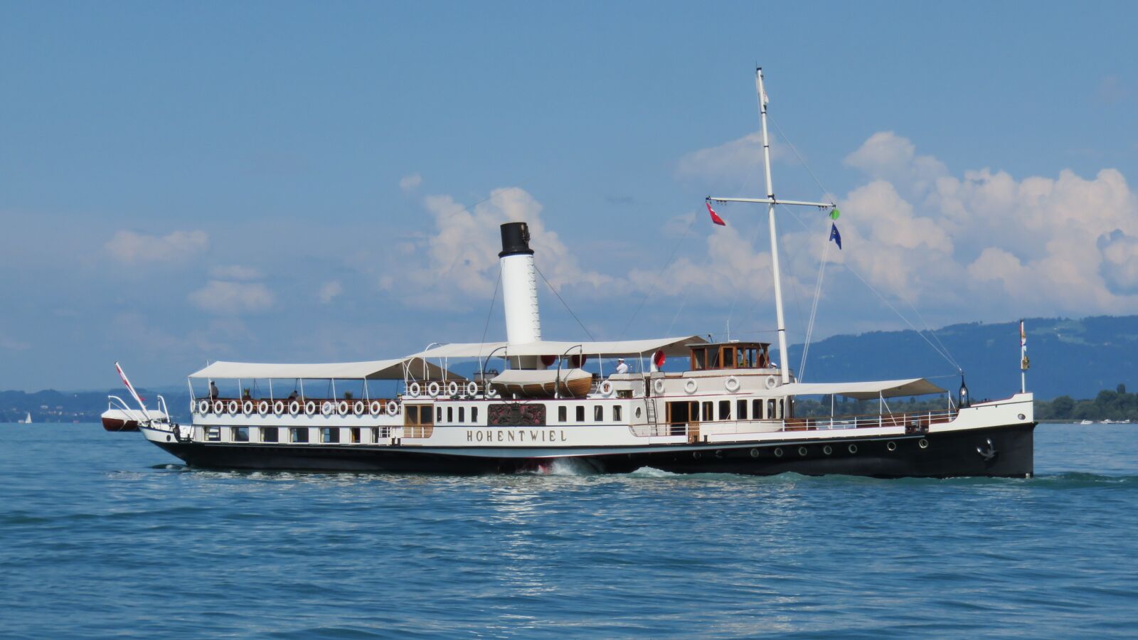 Canon PowerShot SX700 HS sample photo. Paddle steamers, steamboat, paddle photography