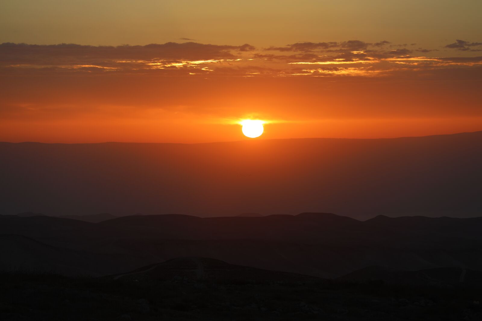 Canon EF 70-200mm F2.8L IS II USM sample photo. Sunset, sky, landscape photography