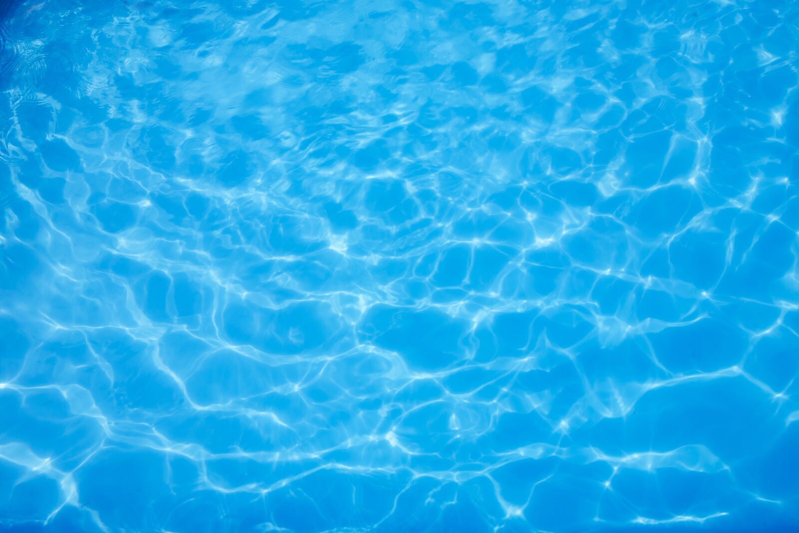 Canon EOS 5D sample photo. Pool, swimming, wet photography