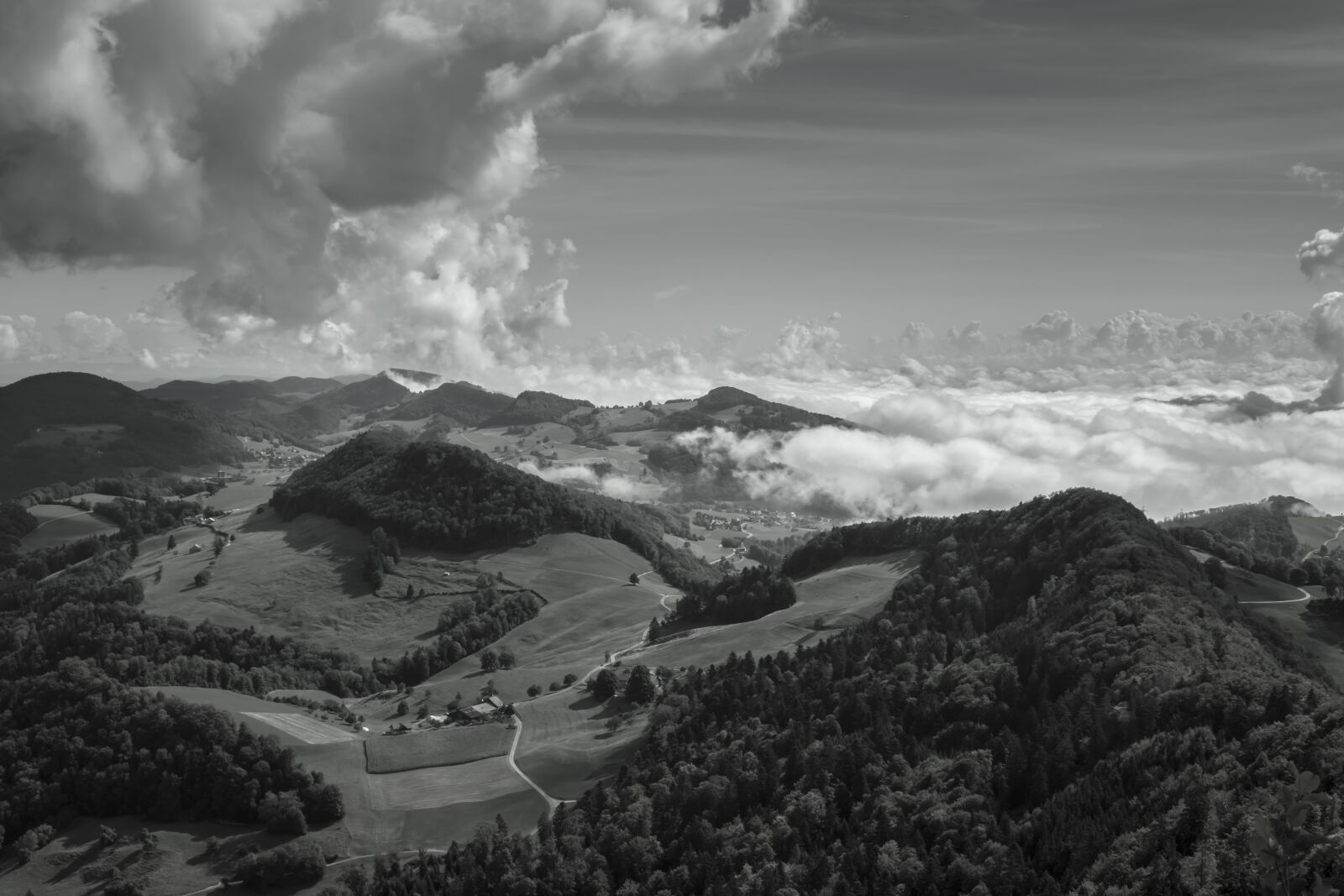 24-200mm F2.8 sample photo. Clouds, sky, view photography