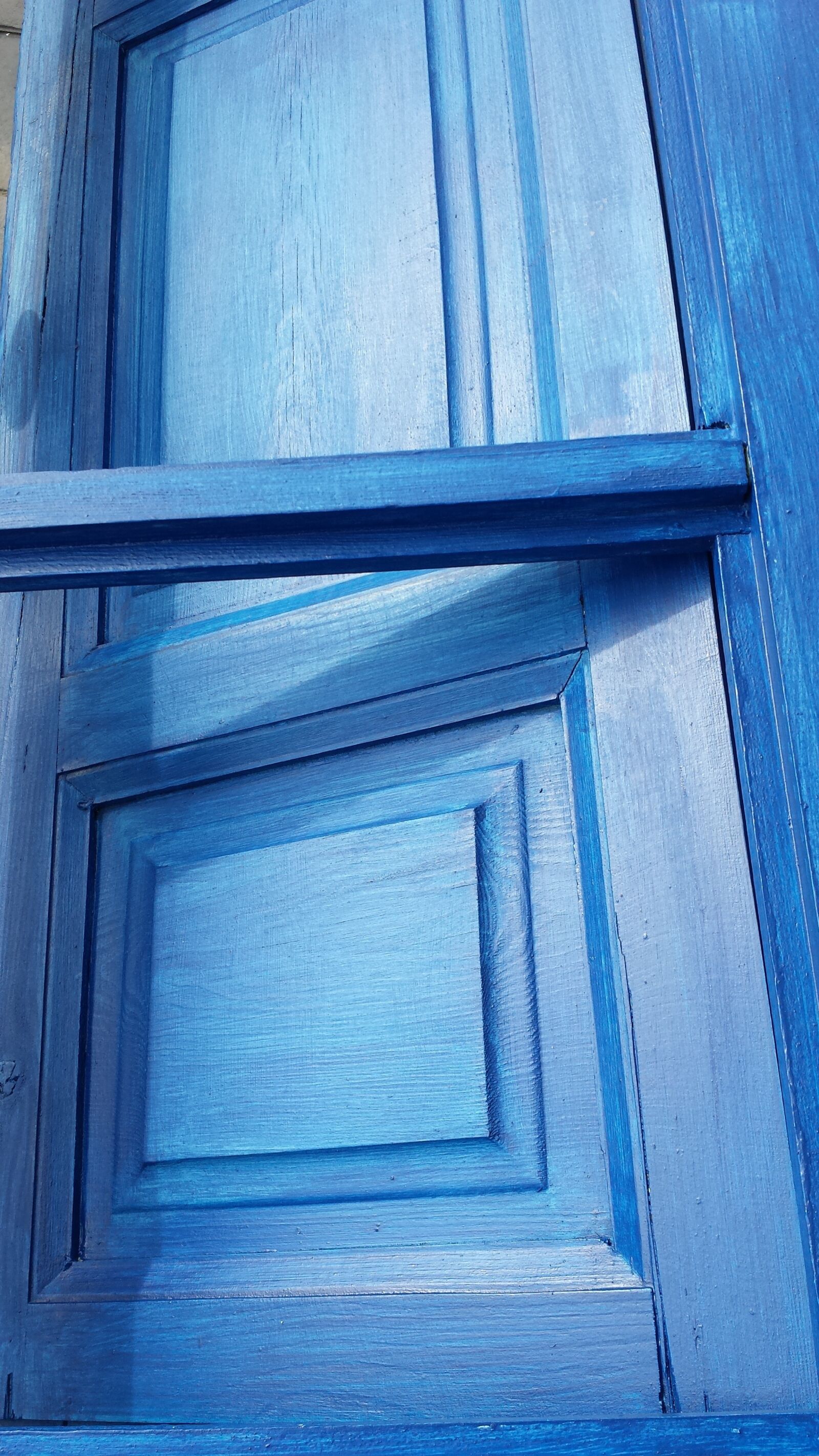 Samsung Galaxy S4 sample photo. Window, blue, wood photography