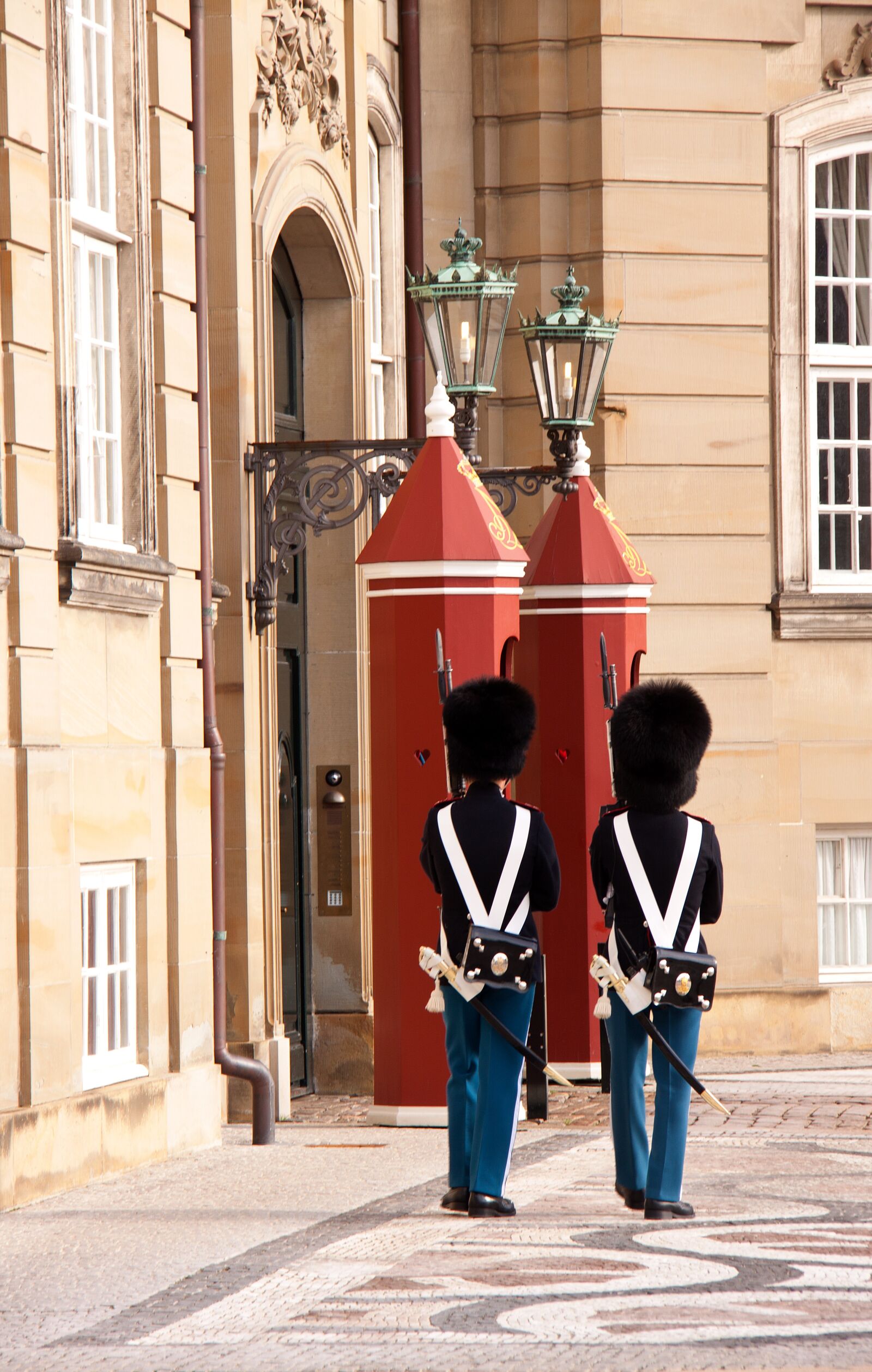 Canon EOS 50D sample photo. Amalienborg, castle, palace photography