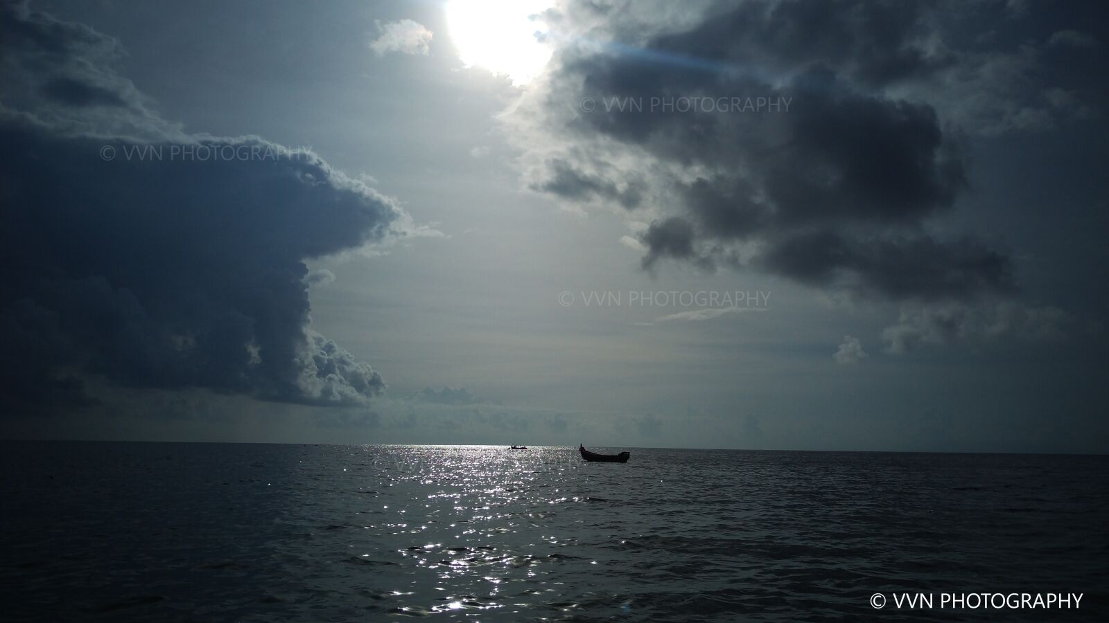 HTC ONE M9 sample photo. Sky, sea, dark sky photography