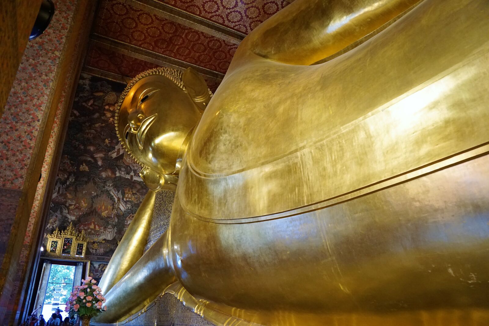 Sony ILCA-77M2 + Sony DT 16-50mm F2.8 SSM sample photo. Golden, religion, culture photography