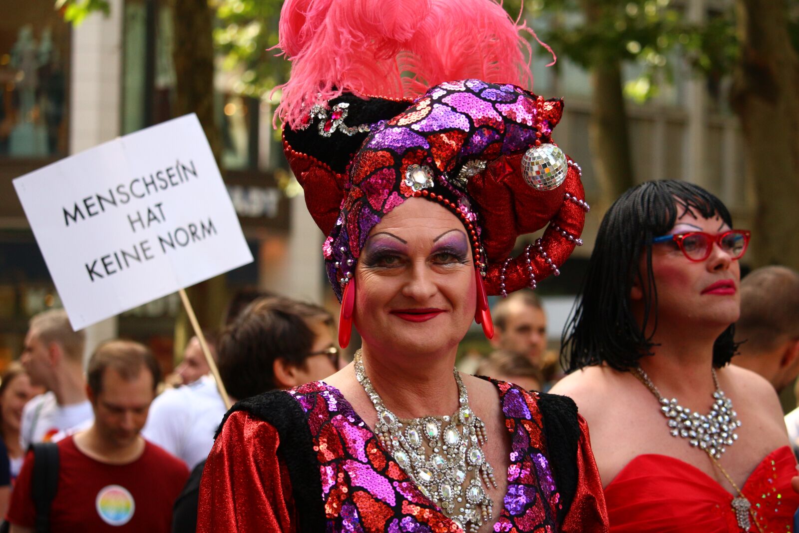 Canon EOS 100D (EOS Rebel SL1 / EOS Kiss X7) sample photo. Csd, parade, pride photography