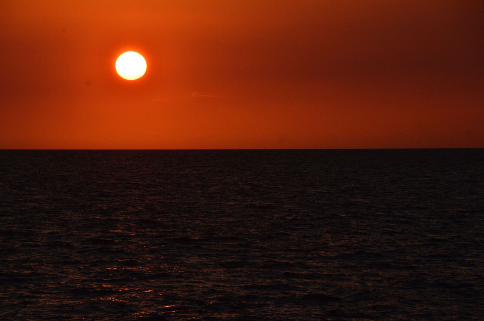 Nikon D7000 sample photo. Sunset, ocean, sky photography