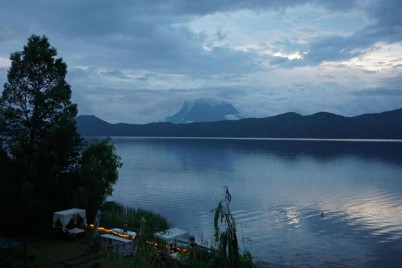 Sony a6000 sample photo. Lake, china, landscape photography