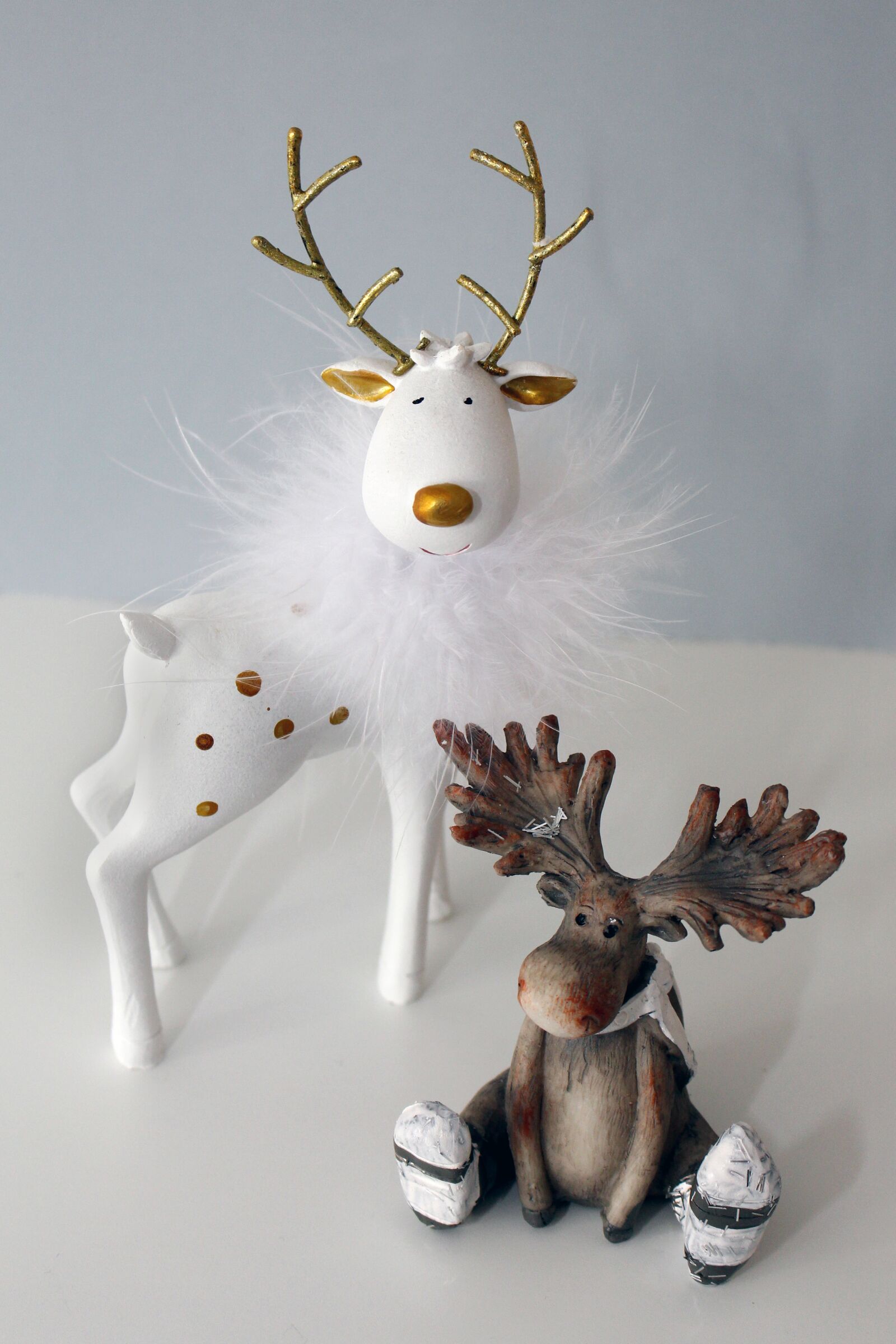 Canon EOS 700D (EOS Rebel T5i / EOS Kiss X7i) sample photo. Christmas, moose, moose lady photography