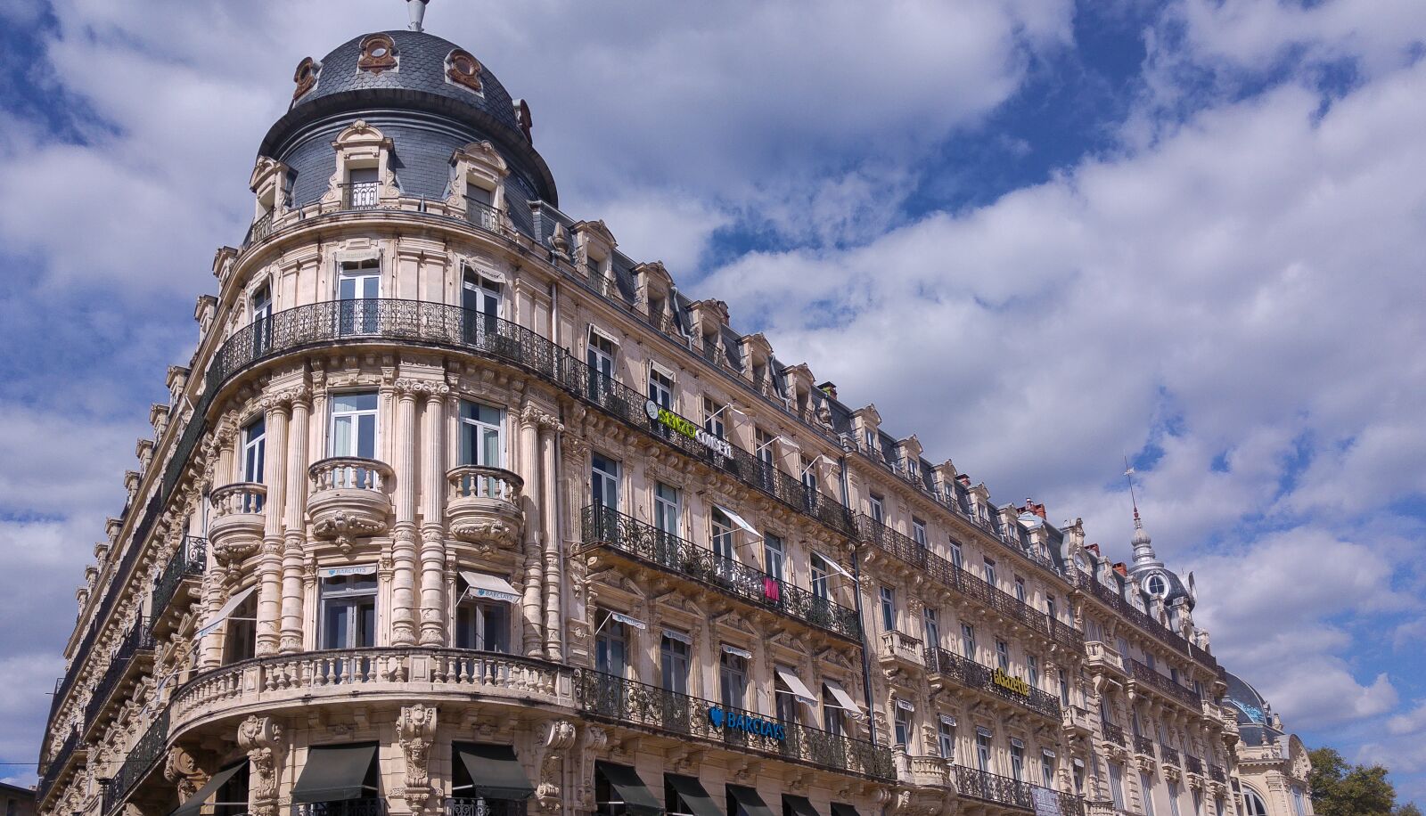 LG G4 sample photo. France, montpellier, balconies photography