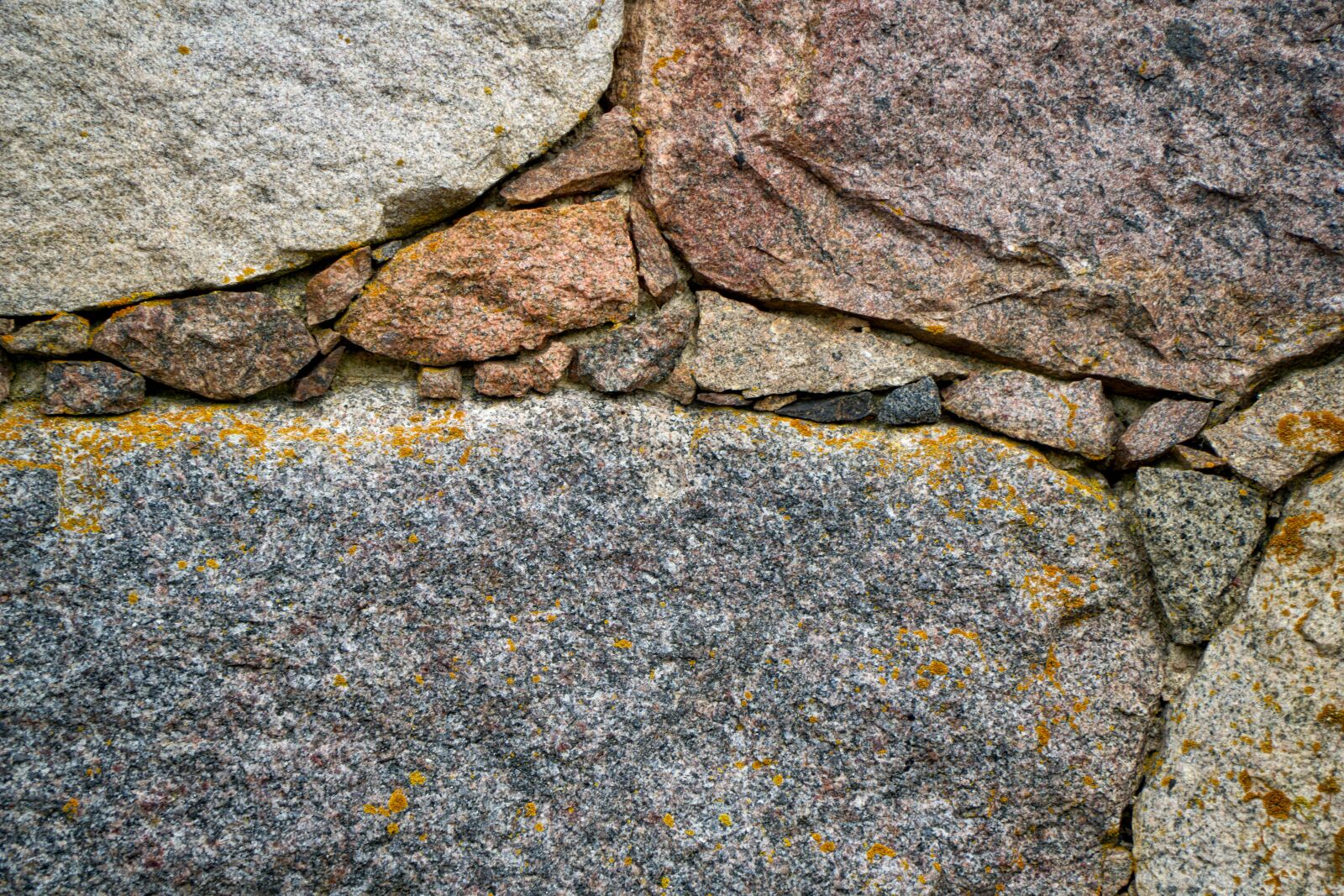 Sony E PZ 18-105mm F4 G OSS sample photo. Field stones, natural stones photography