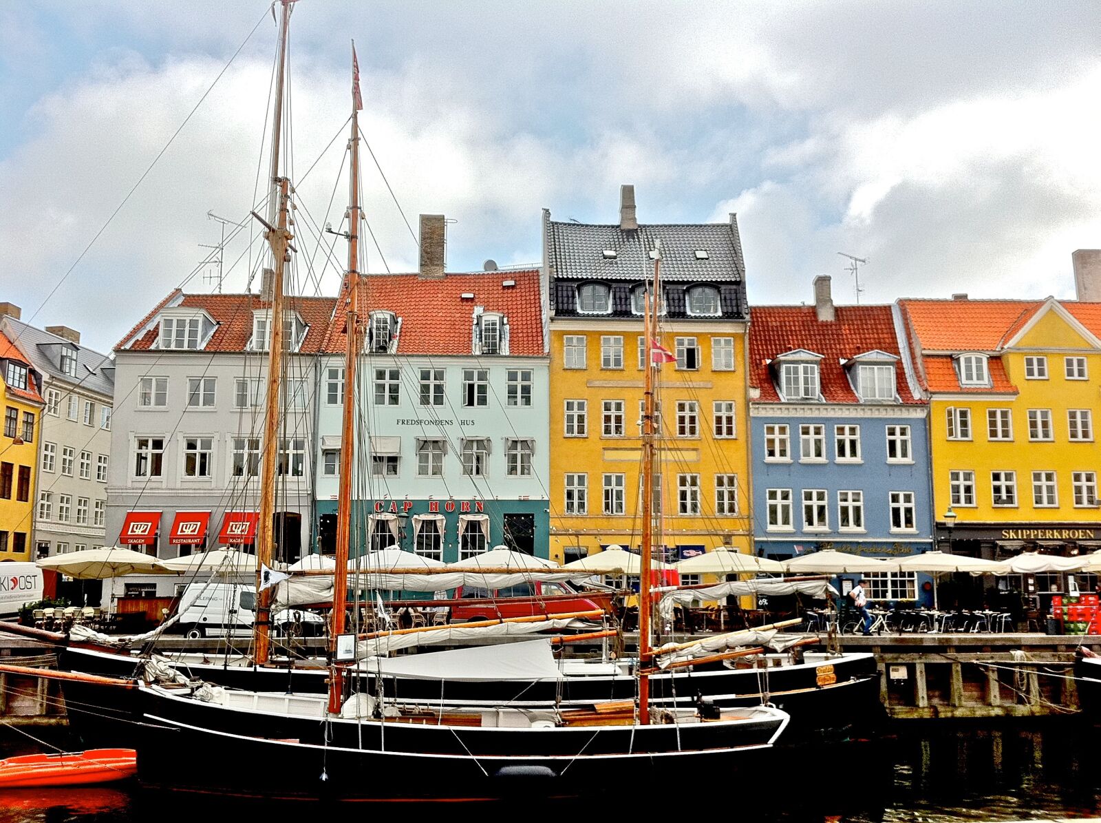 Apple iPhone 4 sample photo. Nyhavn, copenhagen, denmark photography