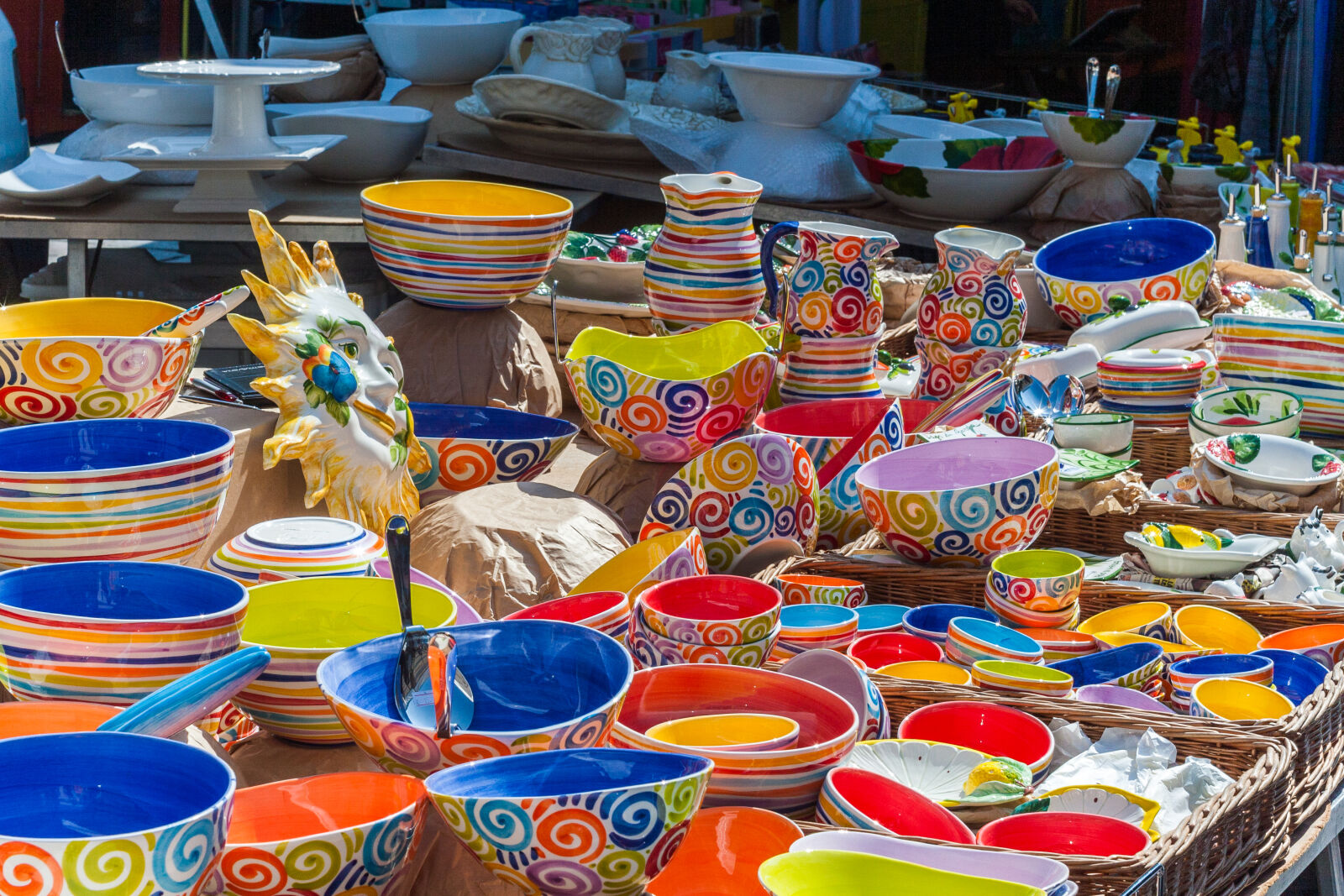 Canon EF 35-80mm f/4-5.6 sample photo. Bowls, colorful, colours, italy photography