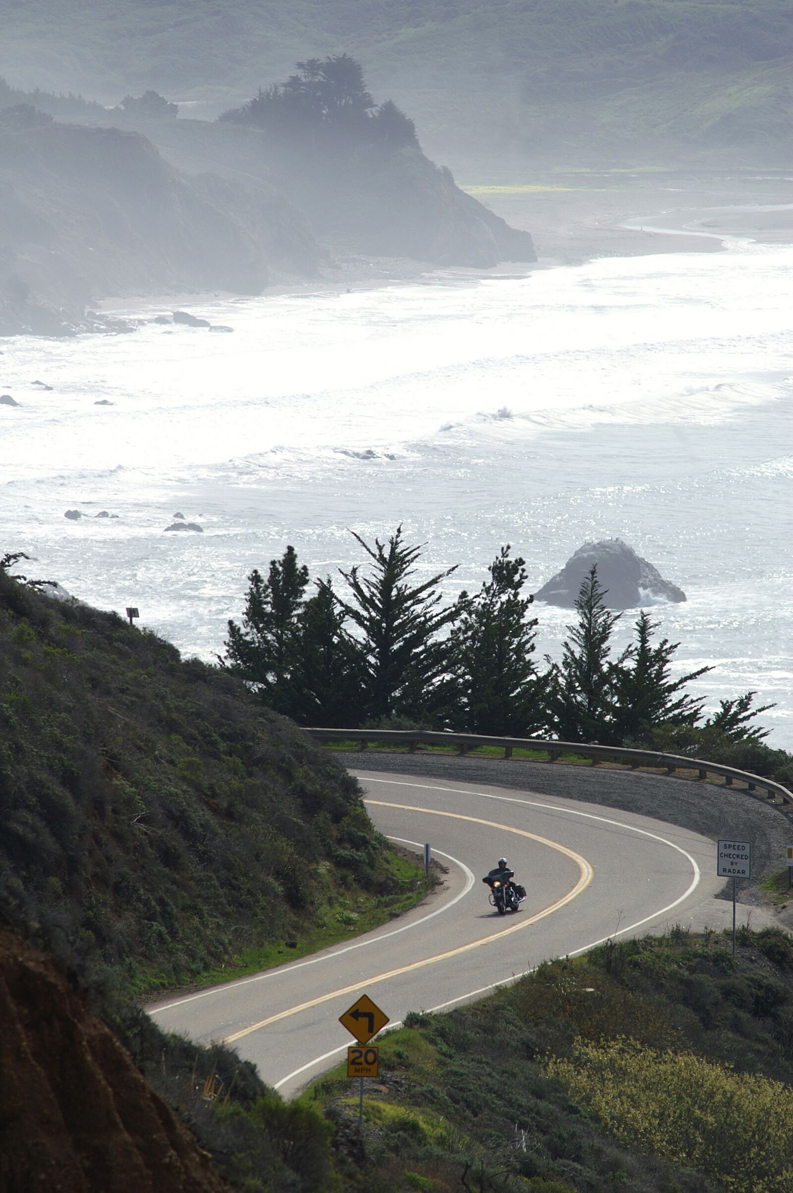 KONICA MINOLTA DYNAX 7D sample photo. West coast, america, highway photography