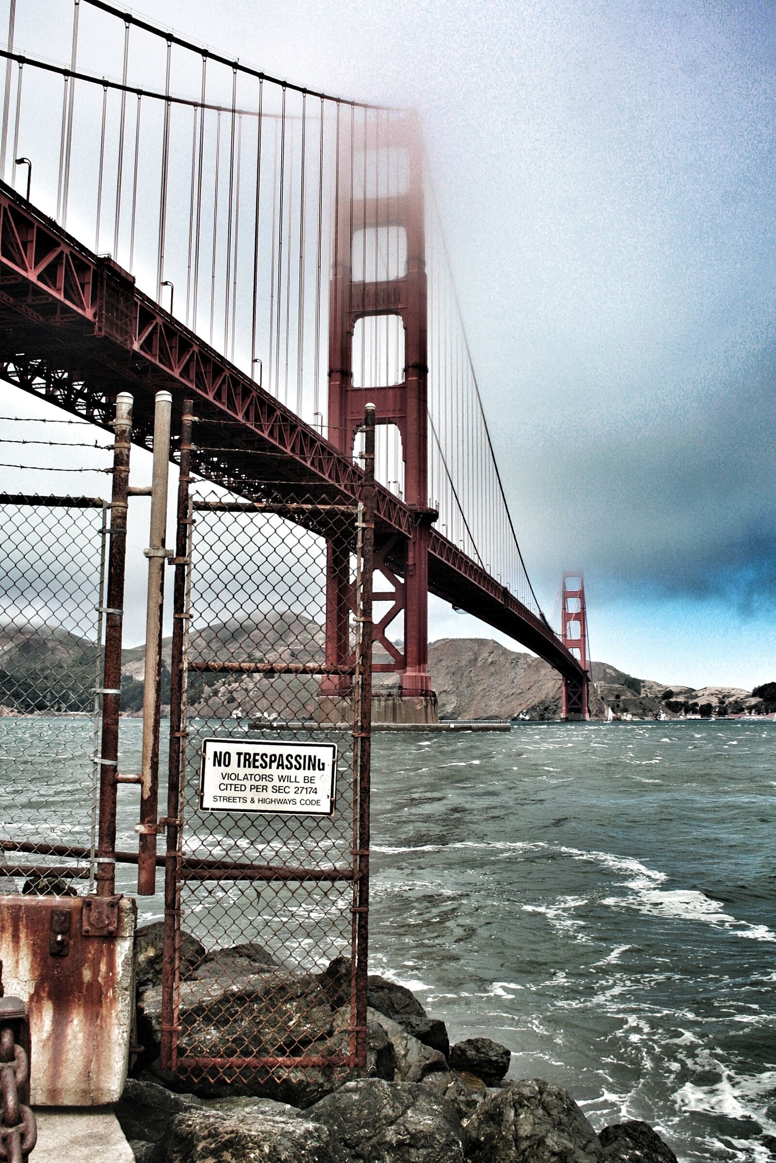 Canon EOS 1000D (EOS Digital Rebel XS / EOS Kiss F) sample photo. Golden, gate, bridge, san photography