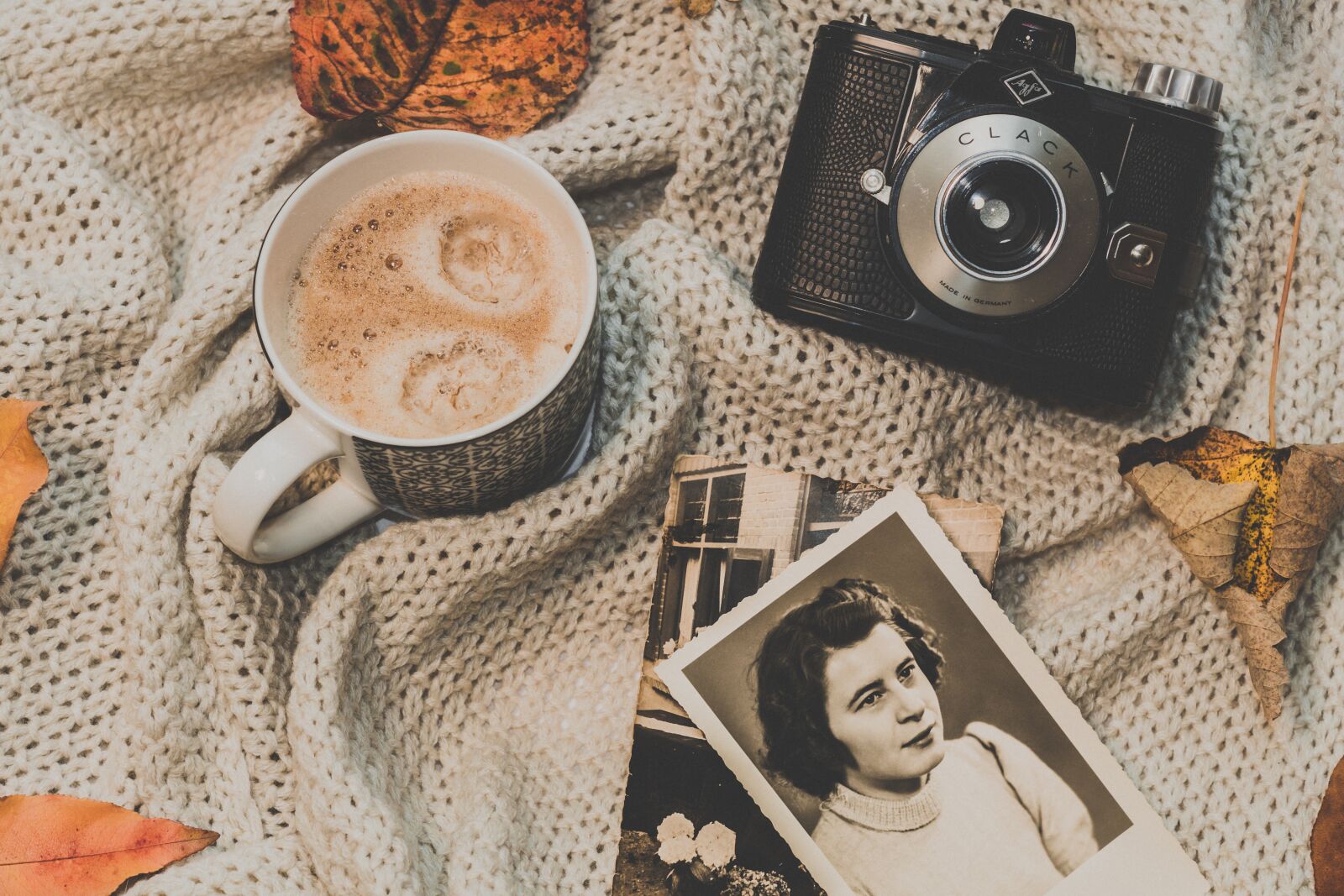 Sony ILCA-77M2 + Sony DT 50mm F1.8 SAM sample photo. Vintage, flatlay, cup photography