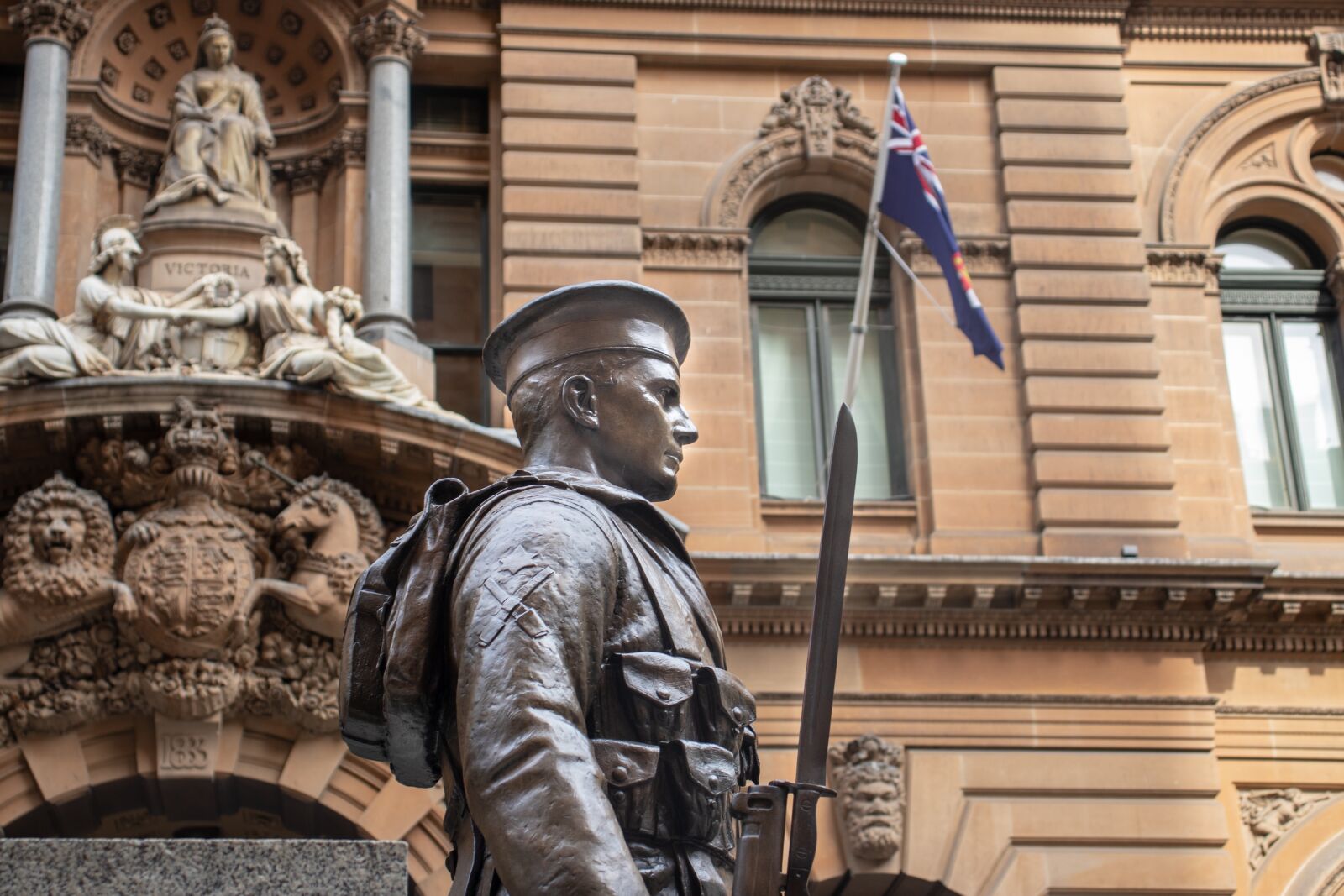 Canon EOS 200D (EOS Rebel SL2 / EOS Kiss X9) sample photo. Anzac, day, soldier photography