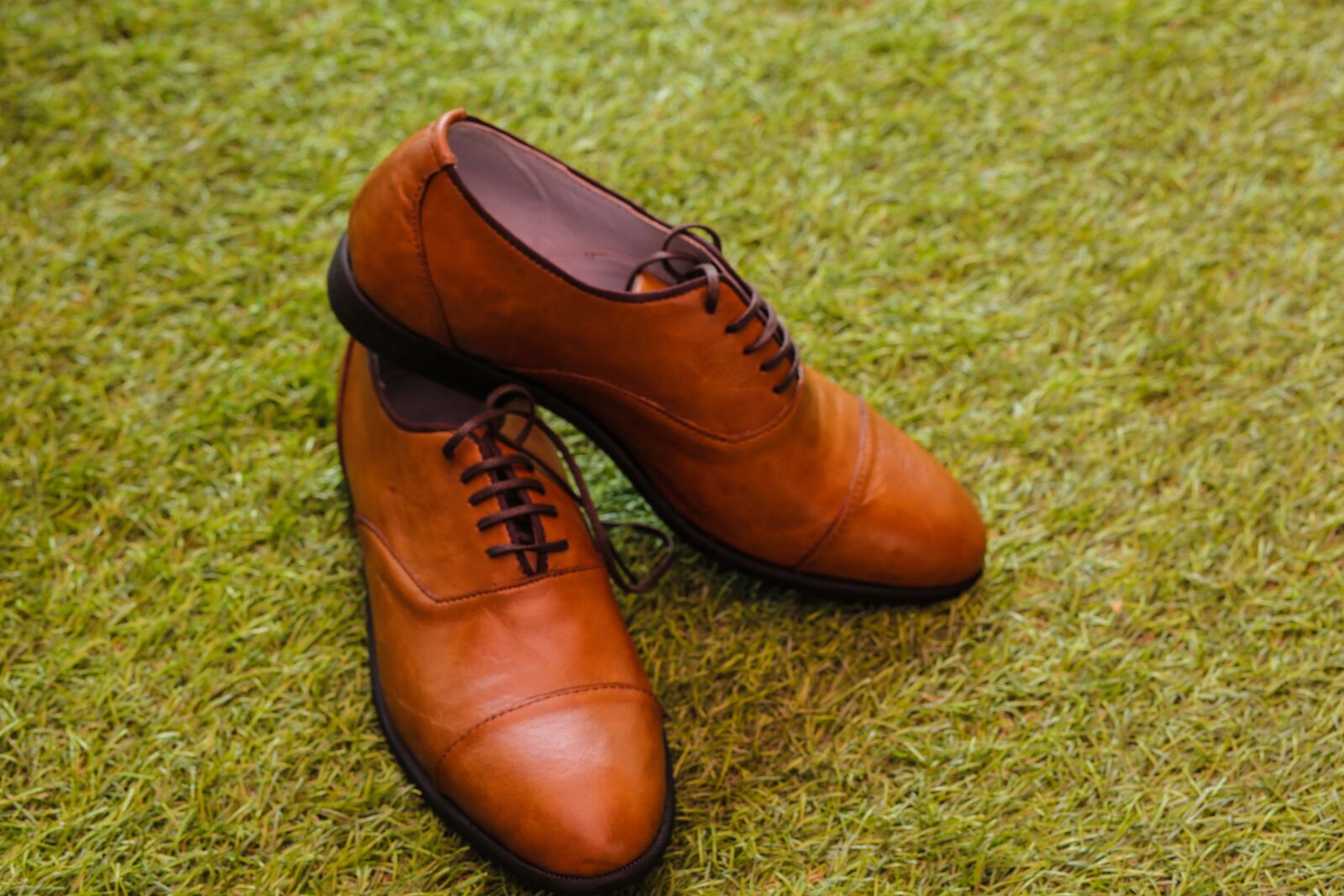 Canon EF 85mm F1.8 USM sample photo. Brown, shoe, footwear photography