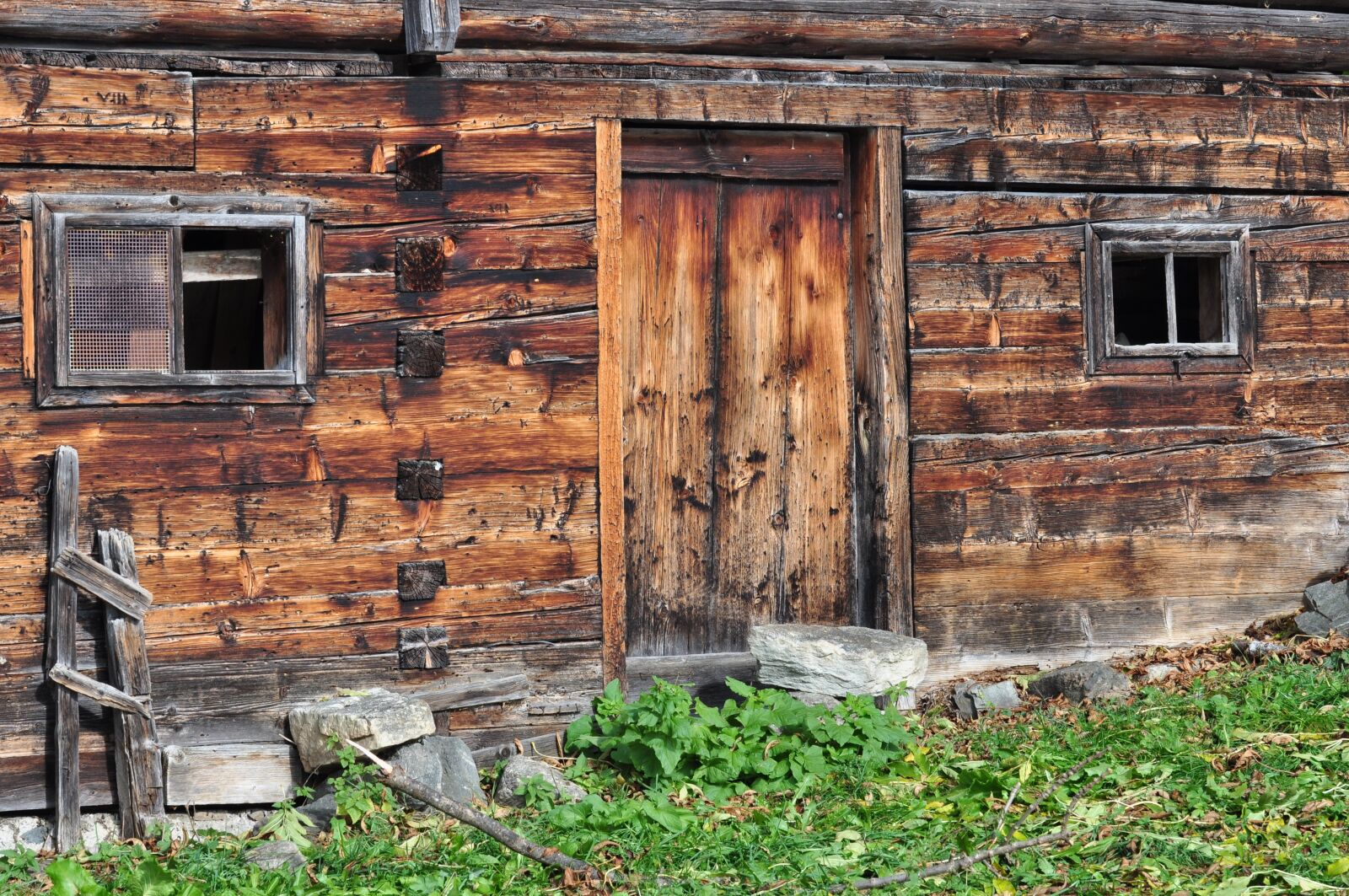 Nikon D90 sample photo. Woodhouse, old, wood photography