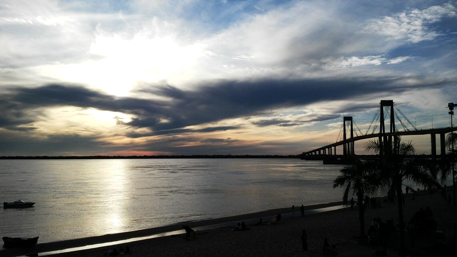 BlackBerry Z10 sample photo. Body of water, panoramic photography