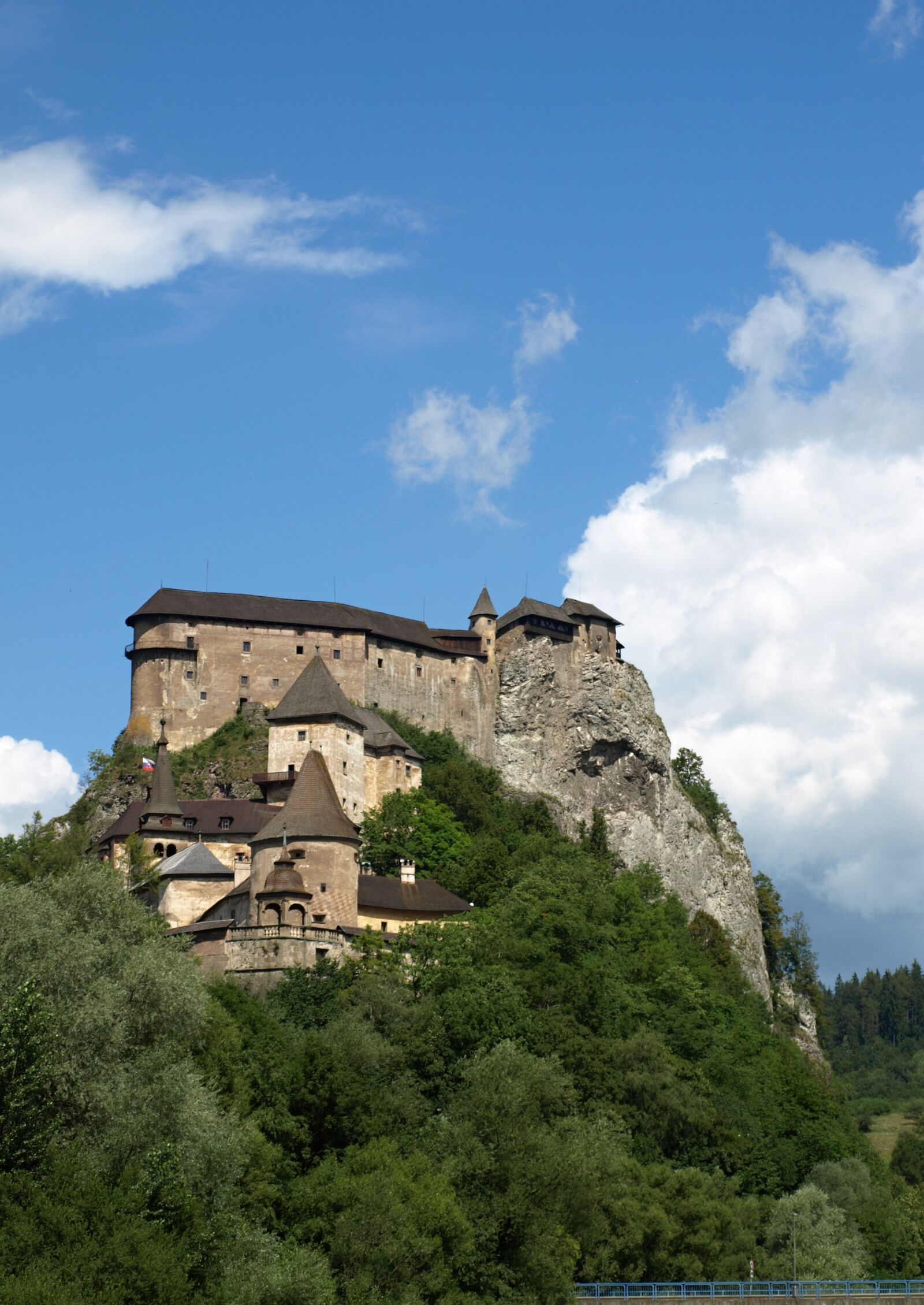 Olympus E-510 (EVOLT E-510) sample photo. Castle, slovakia, orava photography