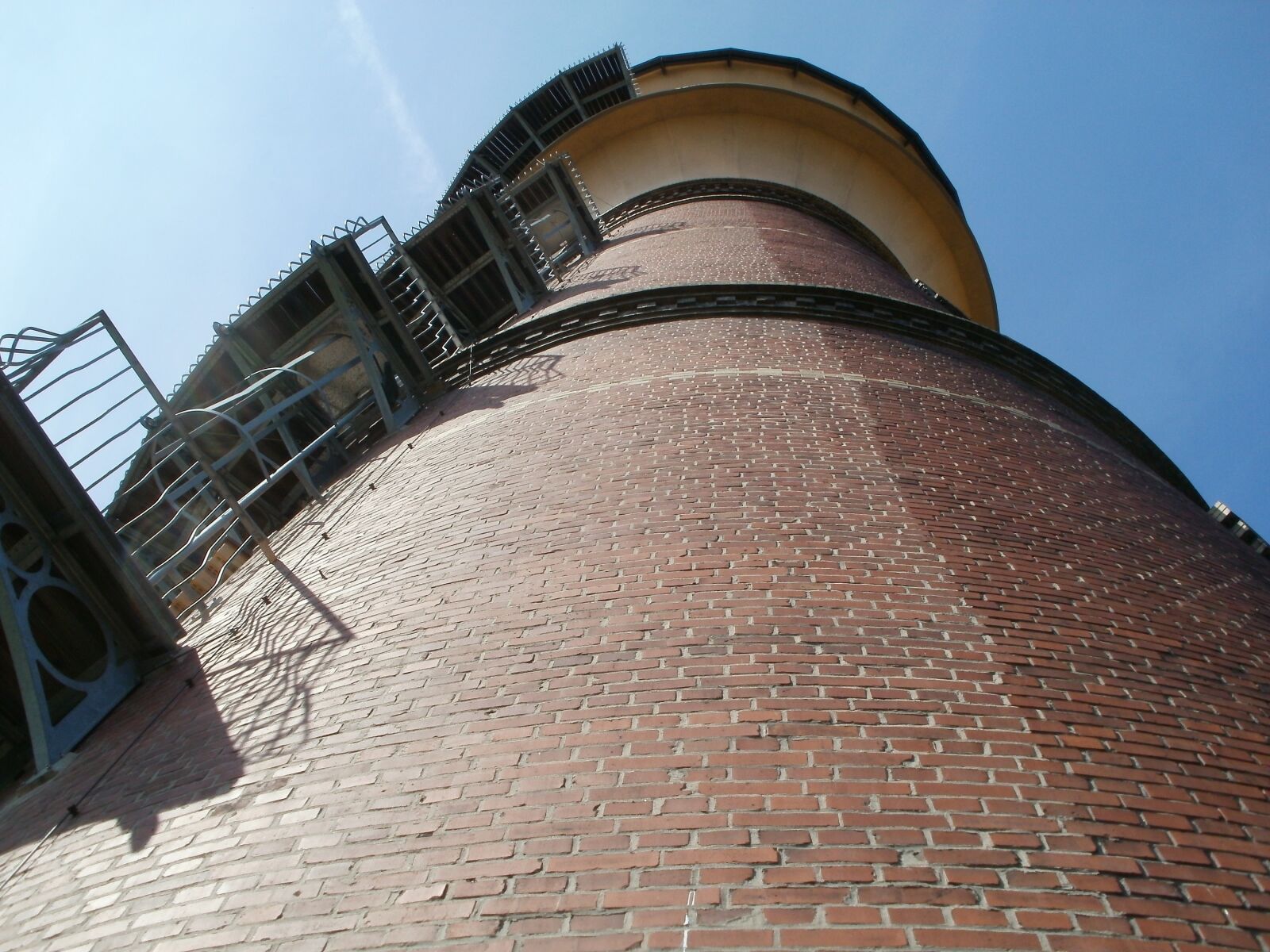 Olympus FE47,X43 sample photo. Water tower, schwetzingen, germany photography