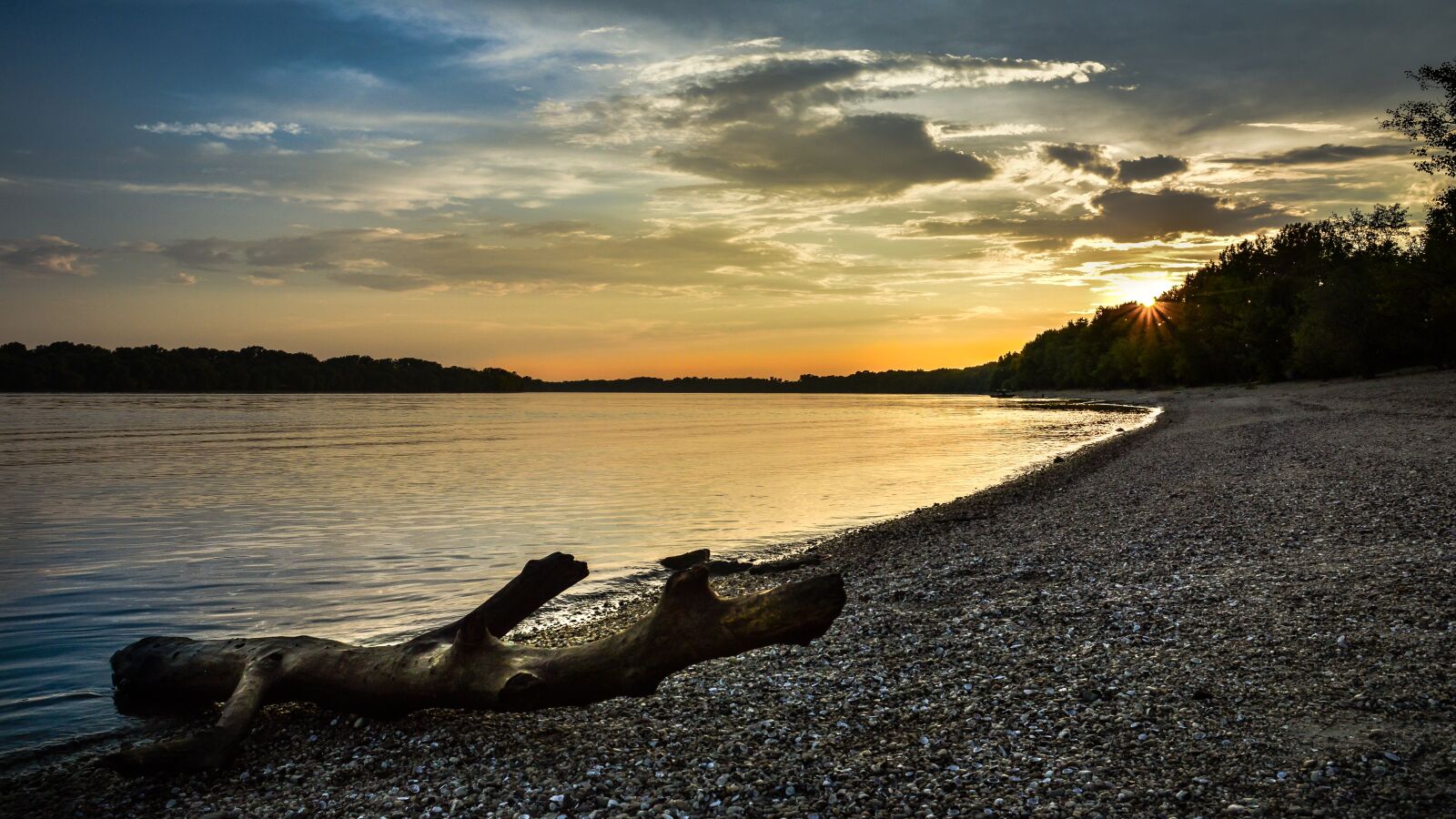 Nikon D3200 sample photo. Sunset, river, danube photography