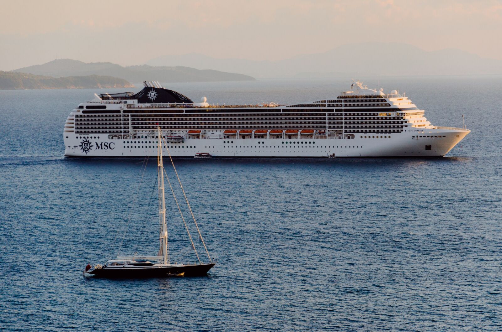 Nikon D5100 sample photo. Cruise, cruise ship, sea photography