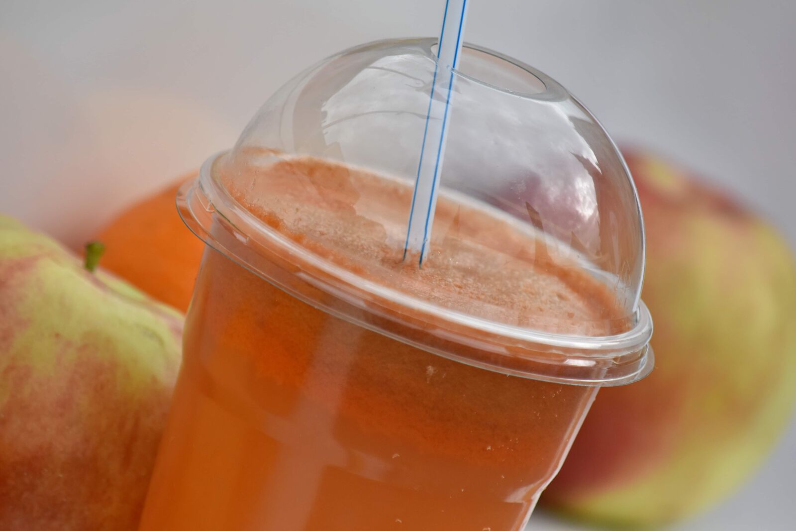 Nikon D5500 sample photo. Juice, liquid, beverage, glass photography