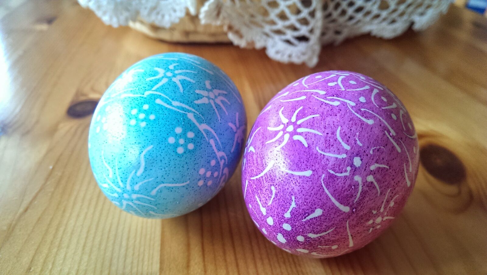 HTC ONE sample photo. Eggs, easter, pisanka photography