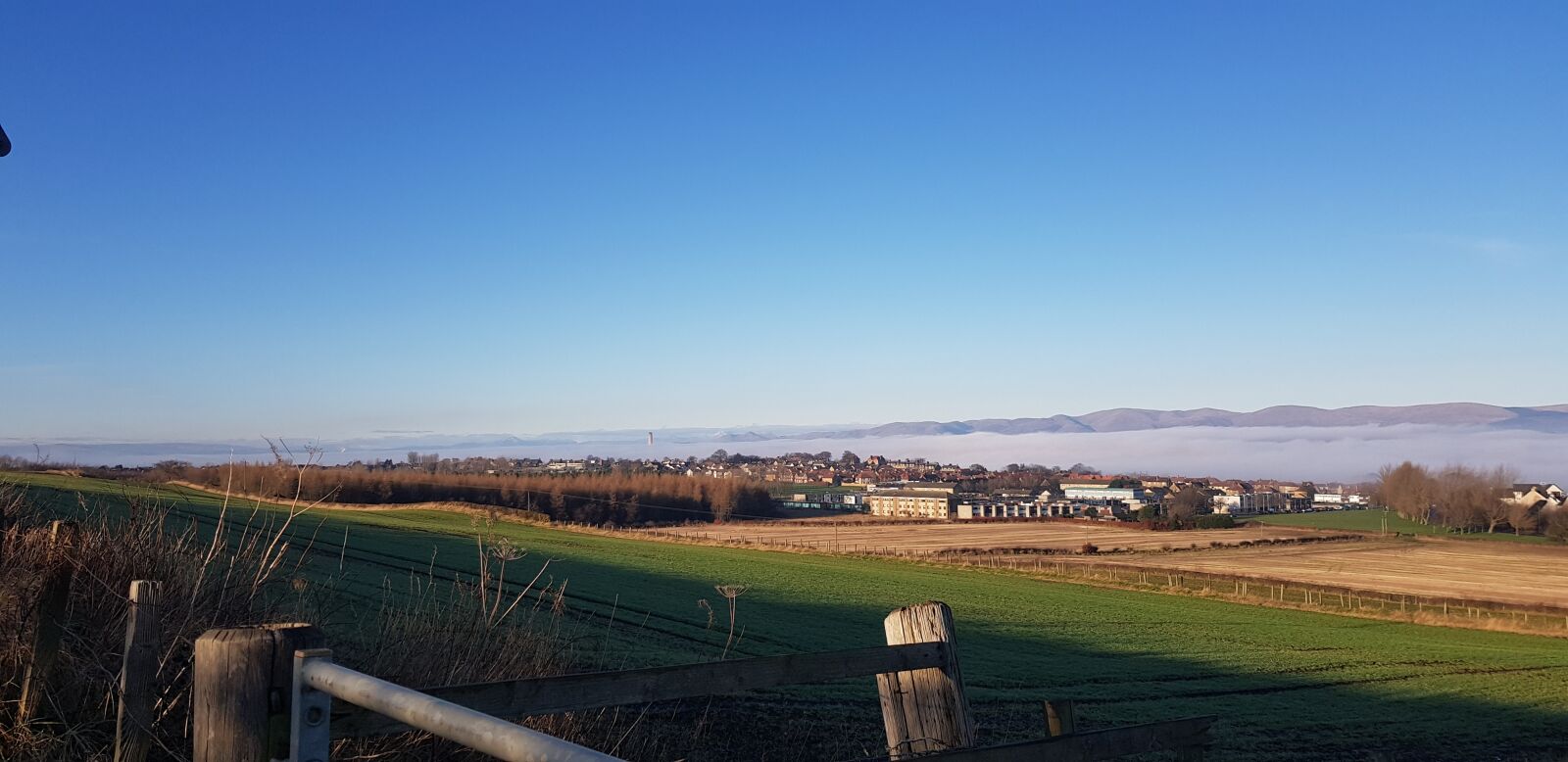 Samsung Galaxy S8 sample photo. Misty, river, scotland photography