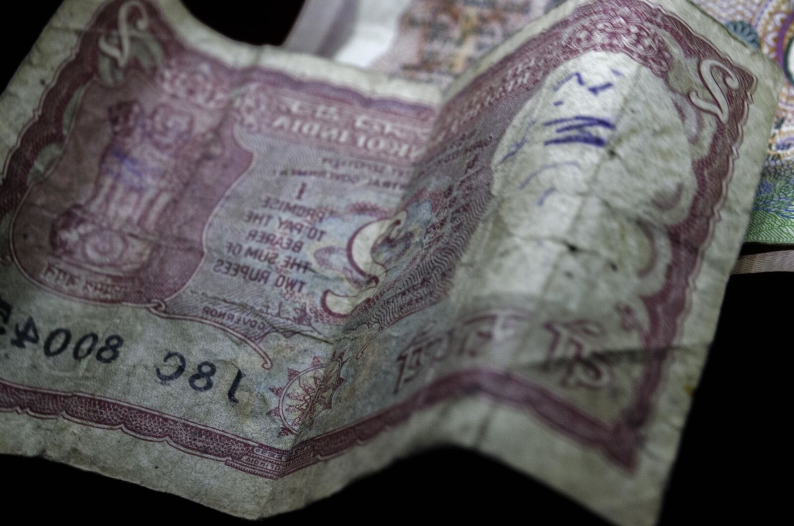 Nikon D5100 sample photo. Currency, paper, money, economy photography