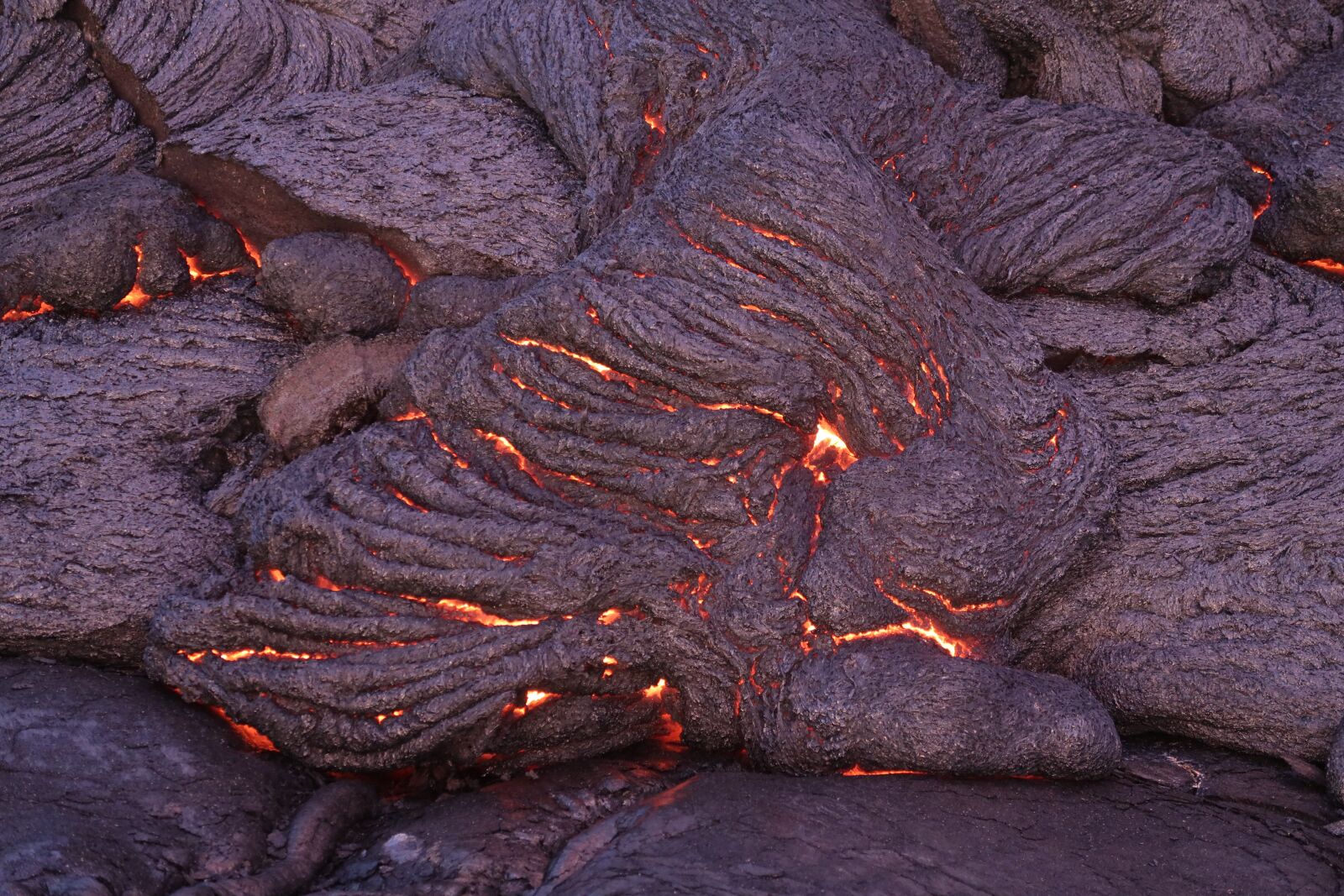 Canon PowerShot G7 X Mark II sample photo. Lava, heat, hawaii photography