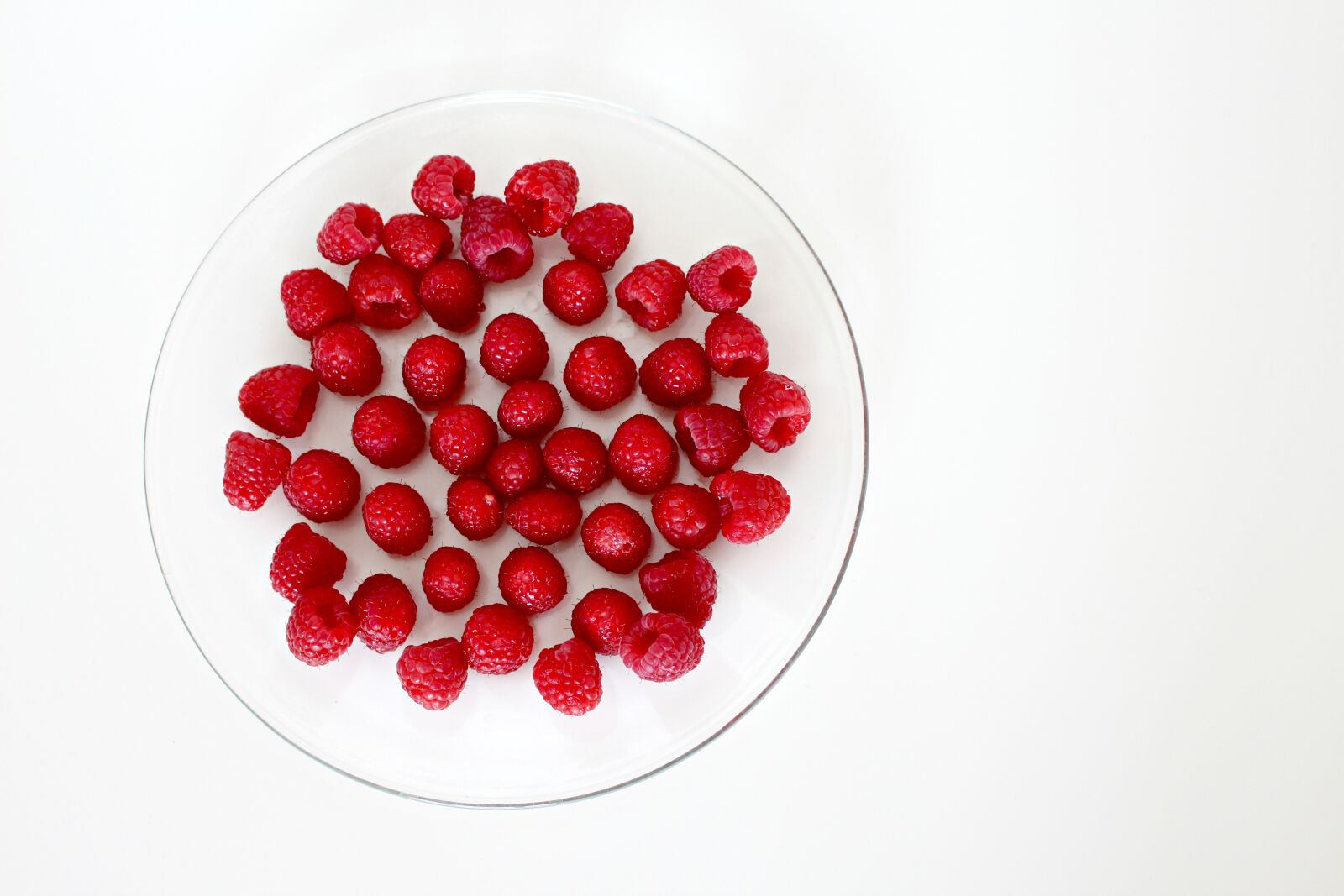 Canon EOS 700D (EOS Rebel T5i / EOS Kiss X7i) sample photo. Raspberries, fruit, healthy photography