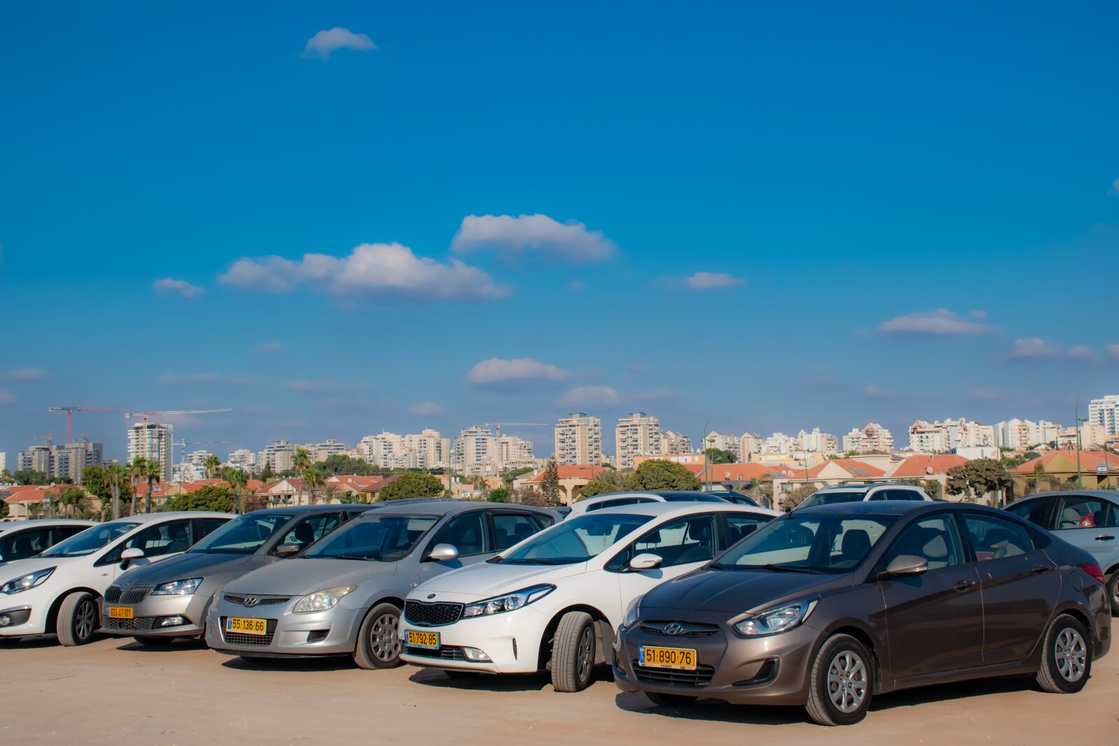 Nikon D5600 sample photo. Parking, cars, city photography