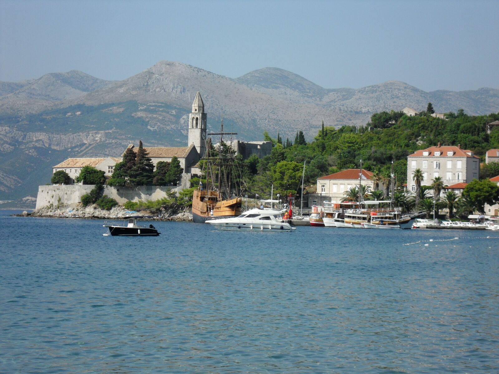 Samsung WB1000 / VLUU WB1000 /  TL320 sample photo. Lopud, croatia, adriatic sea photography