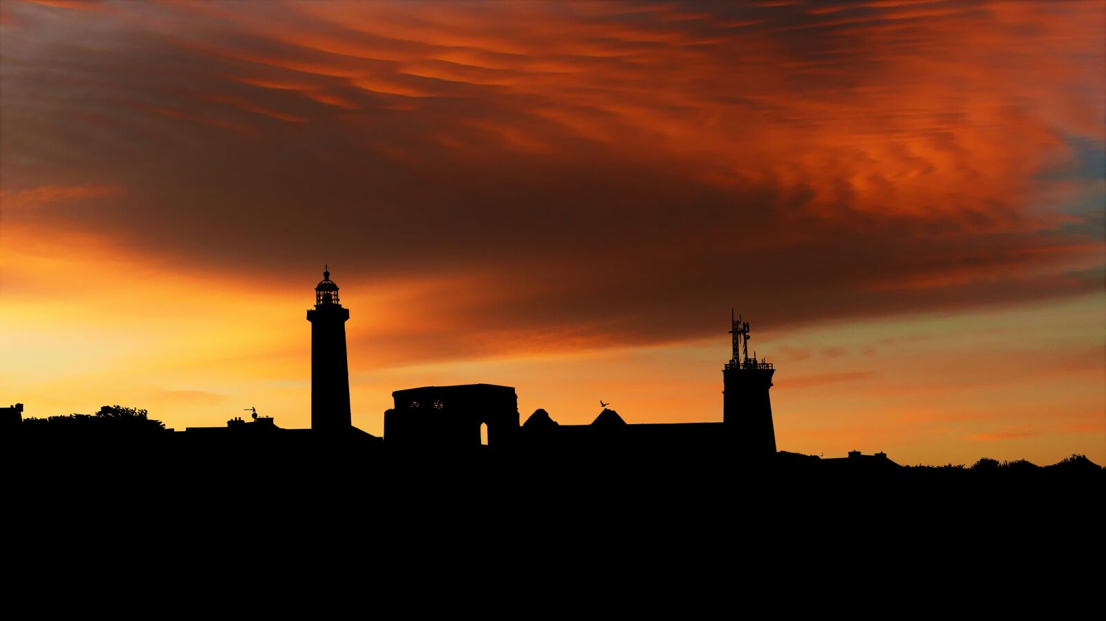 Panasonic Lumix DMC-FZ200 sample photo. Sunset, architecture, lighthouse photography