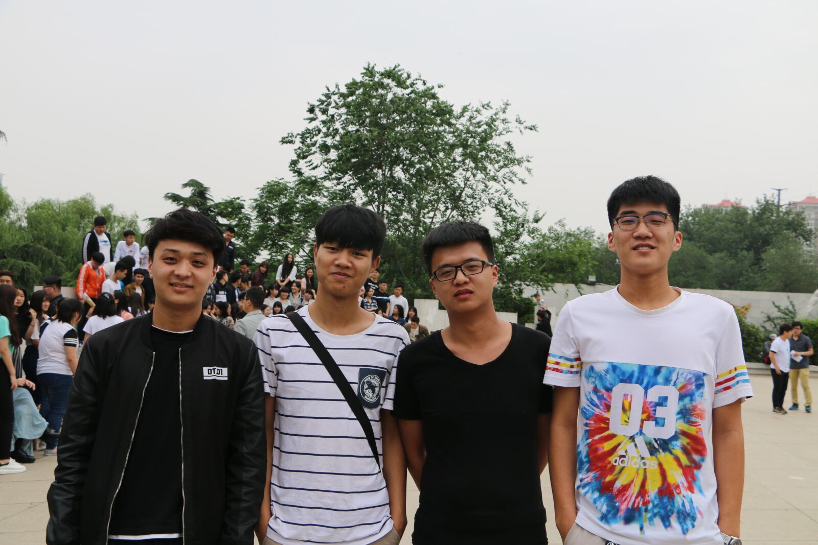Canon EOS 70D sample photo. Graduation photo, pictures, brothers photography