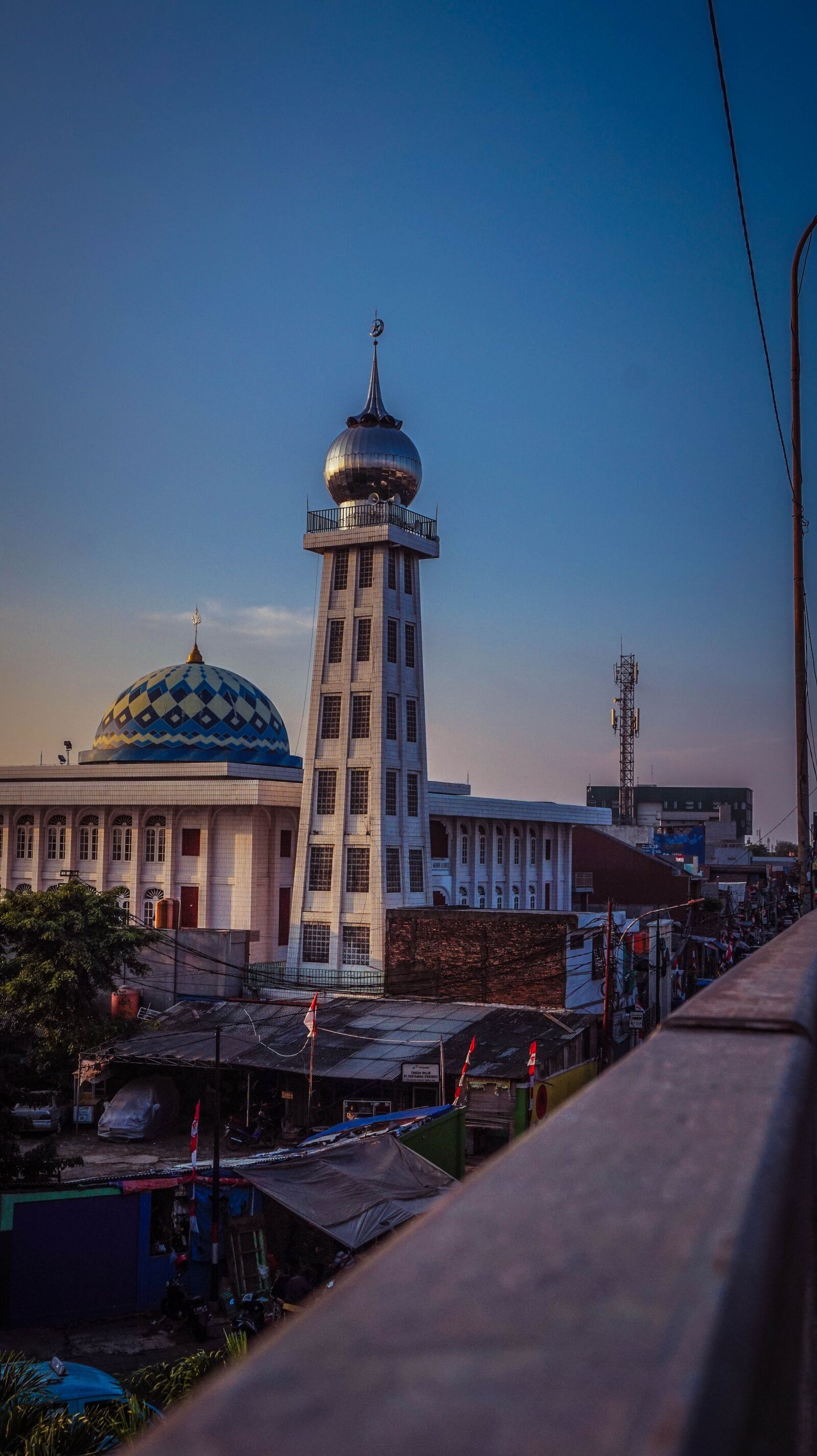 Sony Alpha a5000 (ILCE 5000) + Sony E 16-50mm F3.5-5.6 PZ OSS sample photo. The mosque, muslim, architecture photography