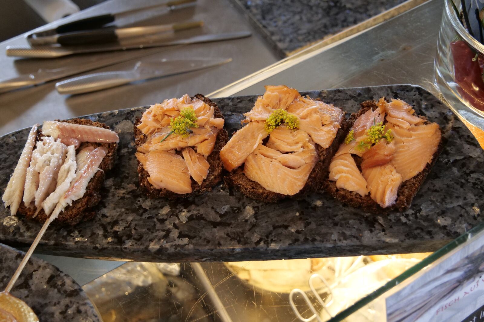 Panasonic Lumix DC-G9 sample photo. Eat, fish, nutrition photography