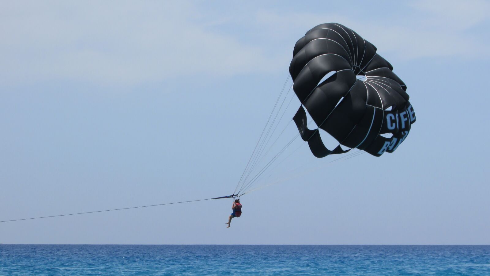 Canon PowerShot SX400 IS sample photo. Paragliding, sea sport, fly photography