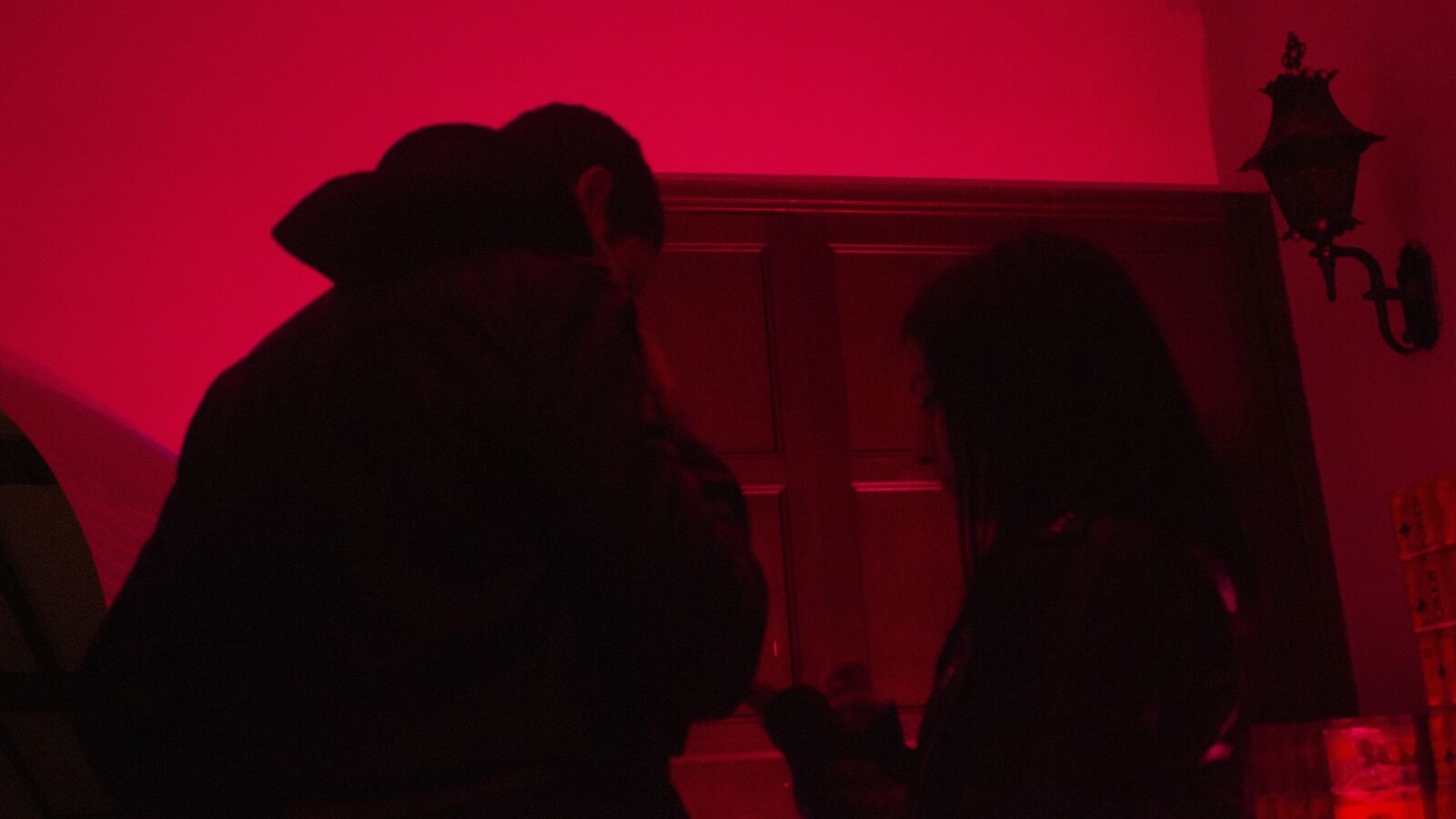 Canon EOS 650D (EOS Rebel T4i / EOS Kiss X6i) sample photo. Red background, women, alternative photography