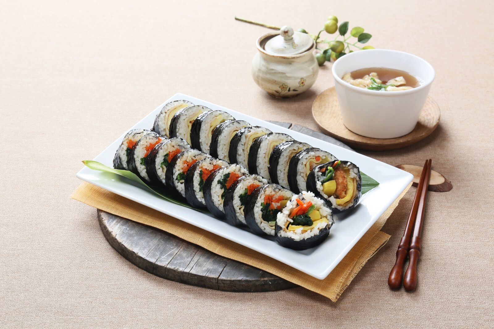 Canon EF 24-105mm F4L IS USM sample photo. Food photography, korean, kim photography