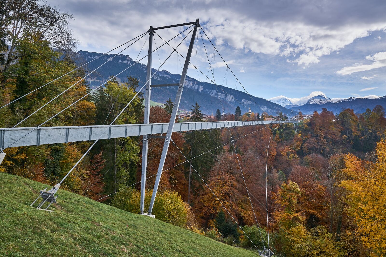 Sony FE 24-70mm F2.8 GM sample photo. Suspension bridge, sigriswil, pedestrian photography