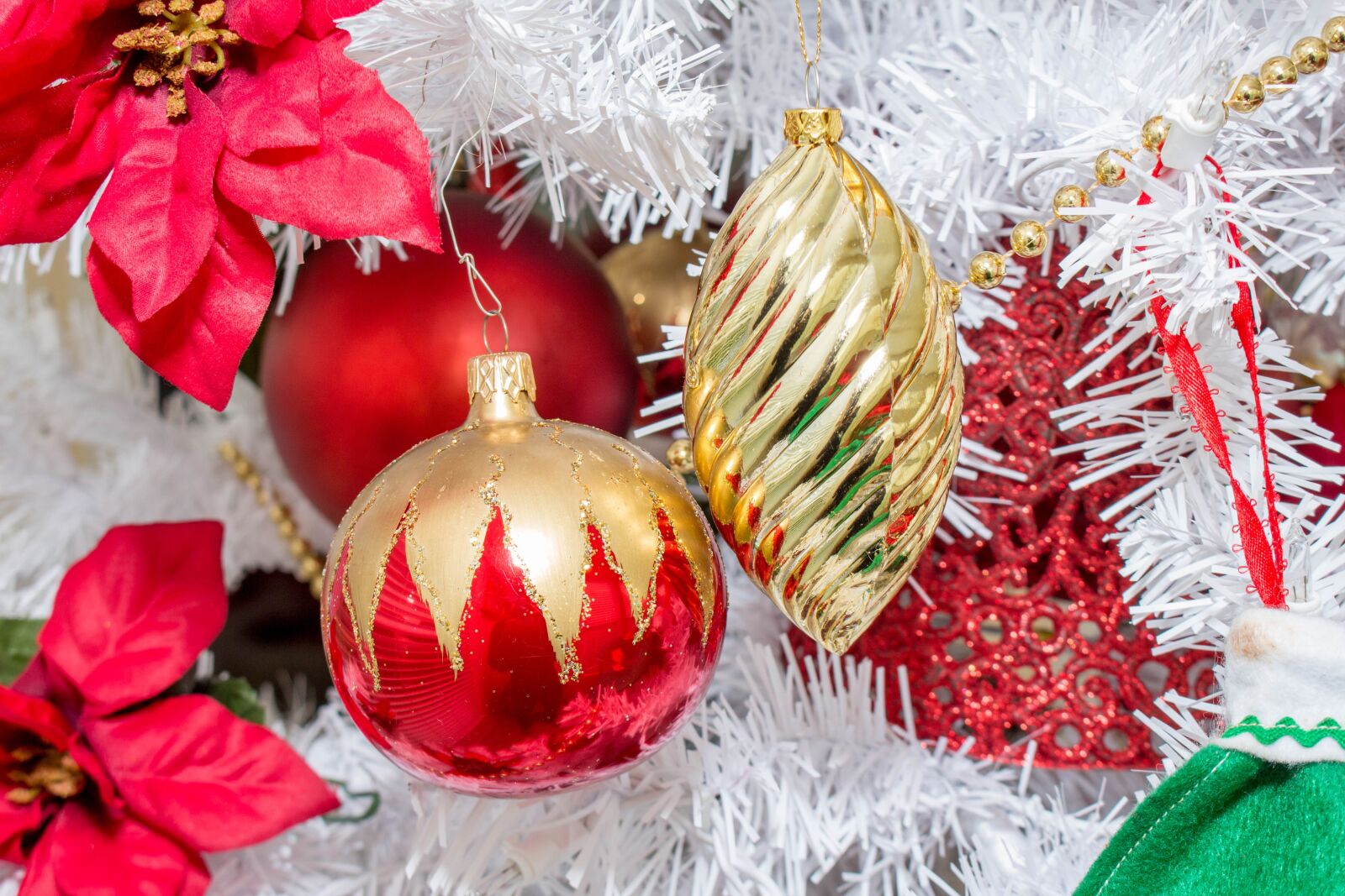 Canon EOS 700D (EOS Rebel T5i / EOS Kiss X7i) sample photo. Winter, christmas, decoration photography