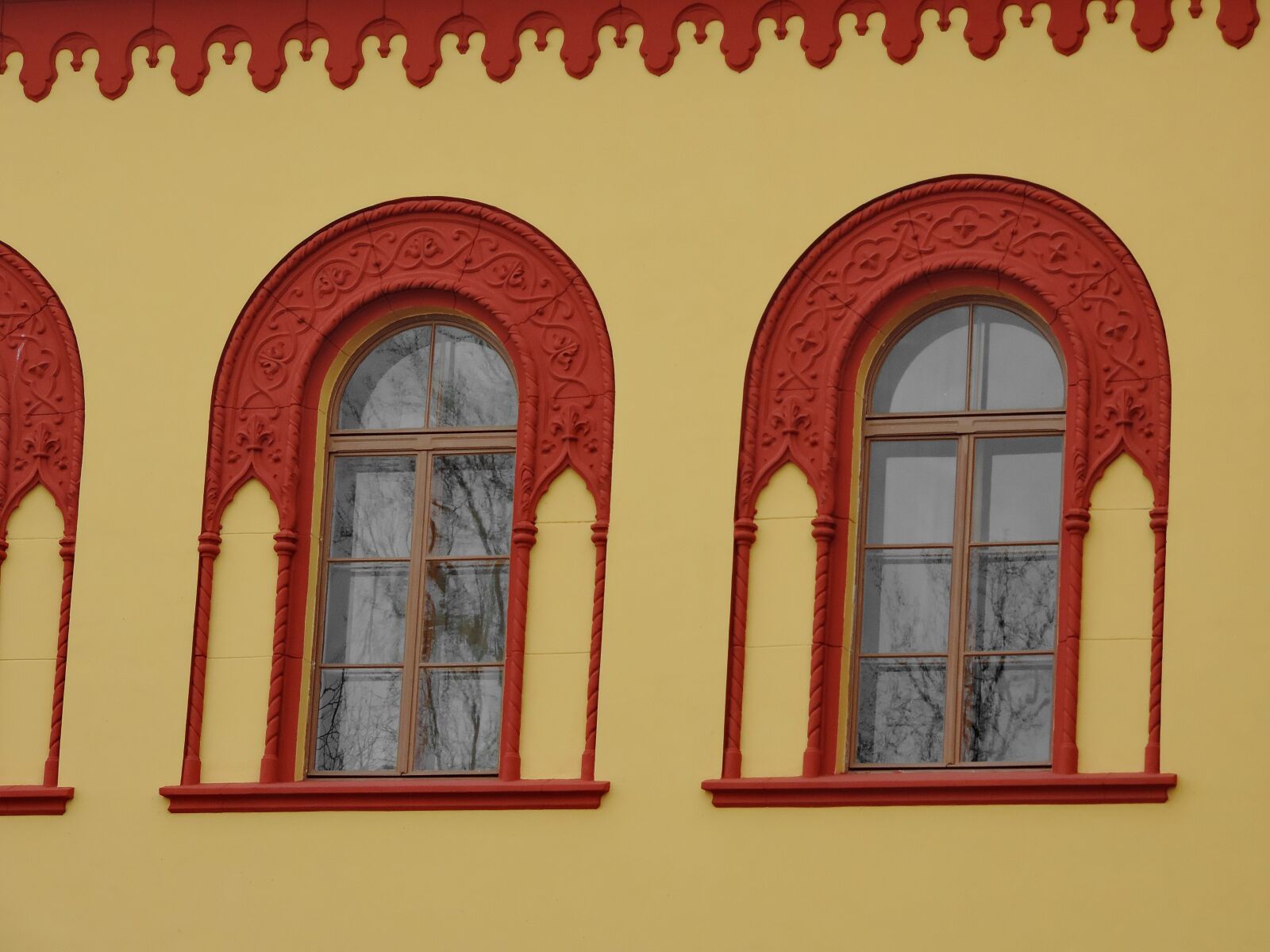 Nikon Coolpix P520 sample photo. Baroque, windows, facade, architecture photography