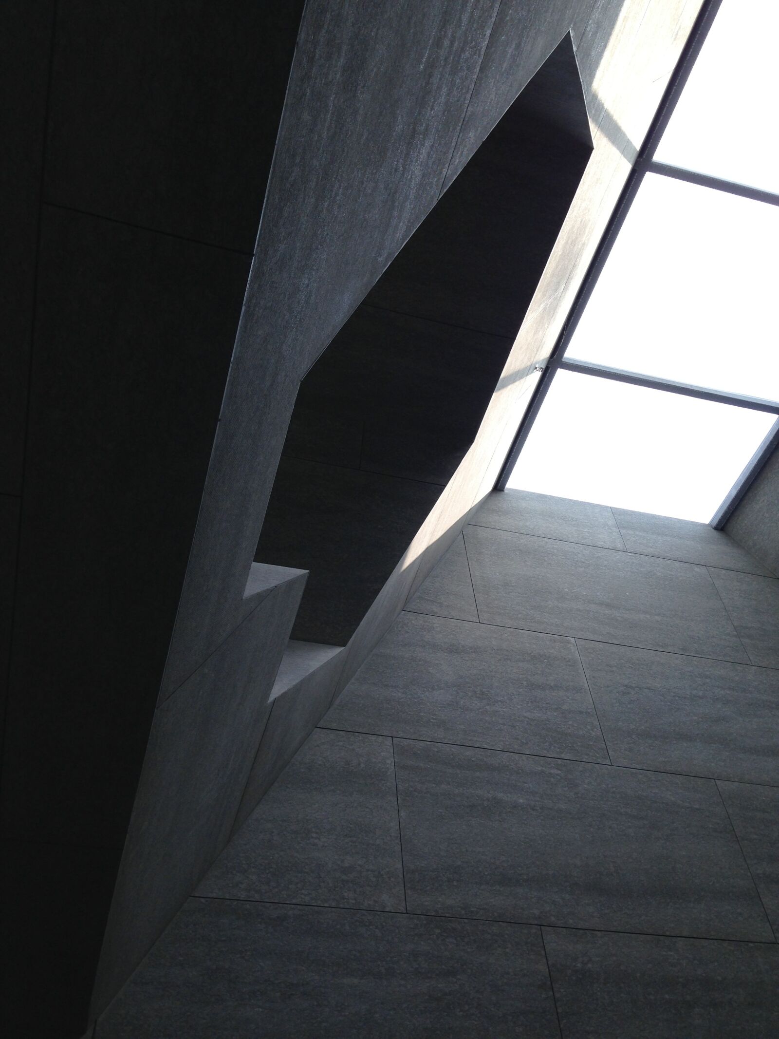 Apple iPhone 5 sample photo. Shenzhen, china art museum photography