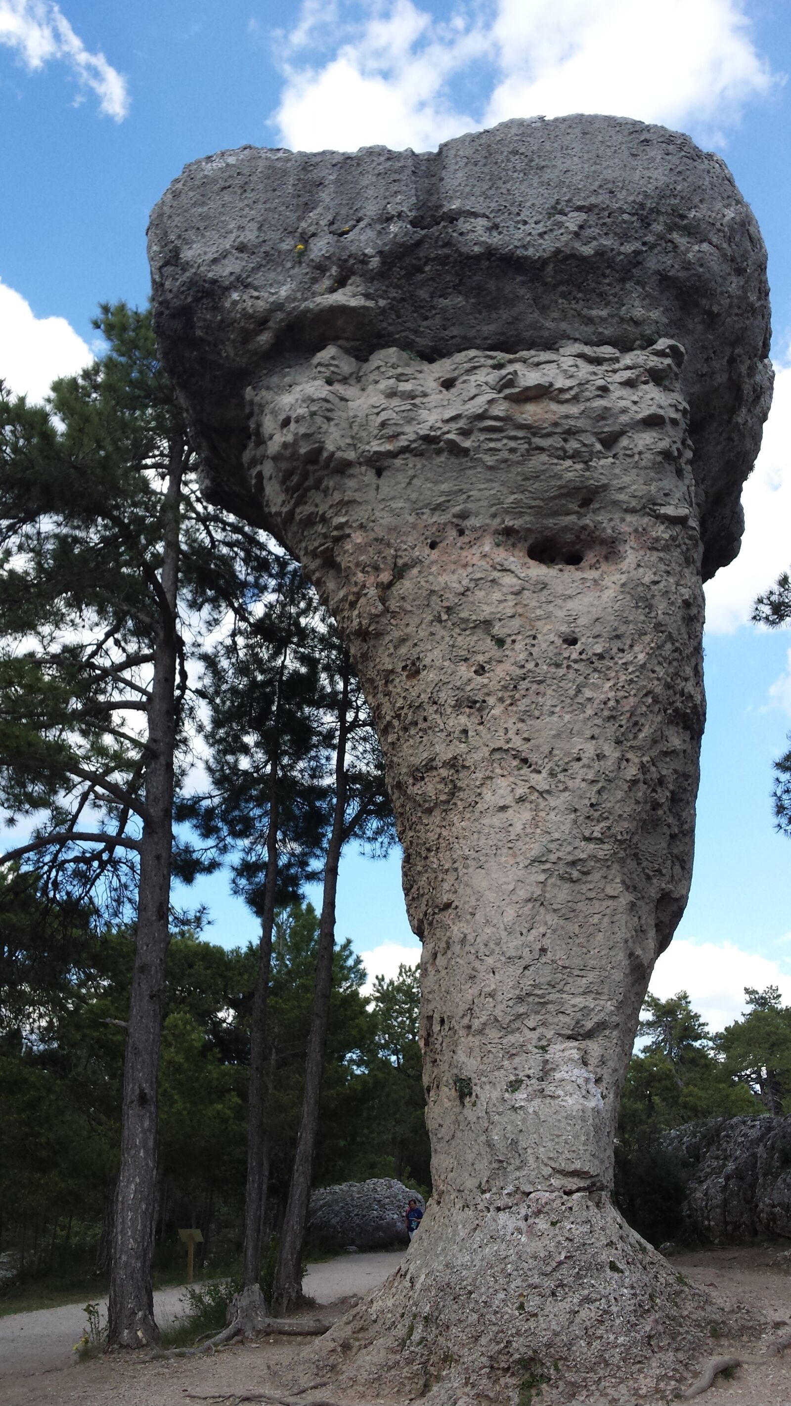 Samsung Galaxy S4 sample photo. Stone, rock, basin photography