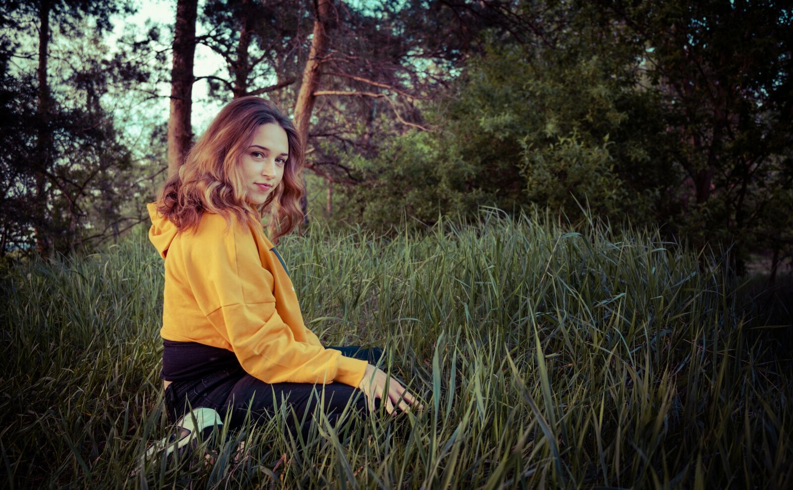 Fujifilm X-T3 sample photo. Girl, woman, forest photography