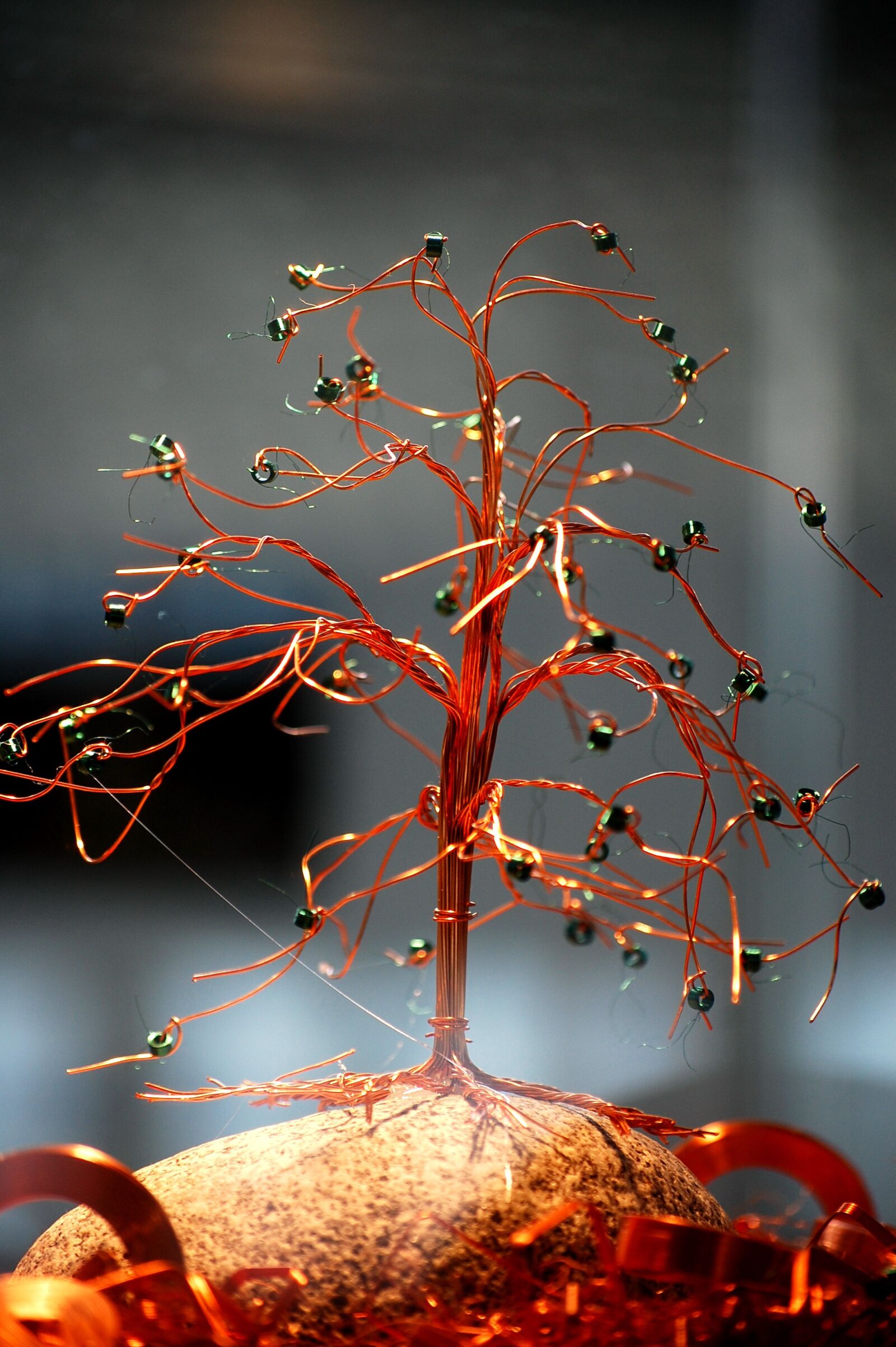 Nikon D40 sample photo. Wire tree, copper, decorative photography