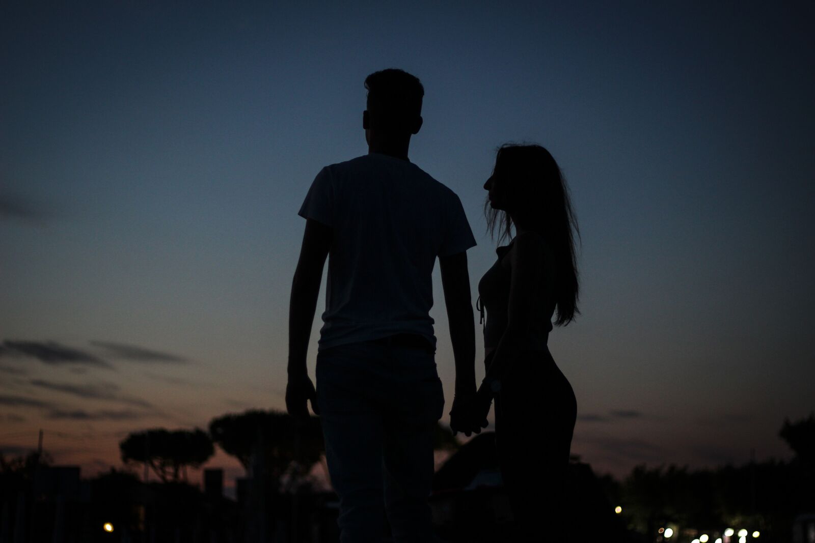 Canon EOS 100D (EOS Rebel SL1 / EOS Kiss X7) + Canon EF 50mm F1.8 STM sample photo. Ferragosto, sunset, sea photography